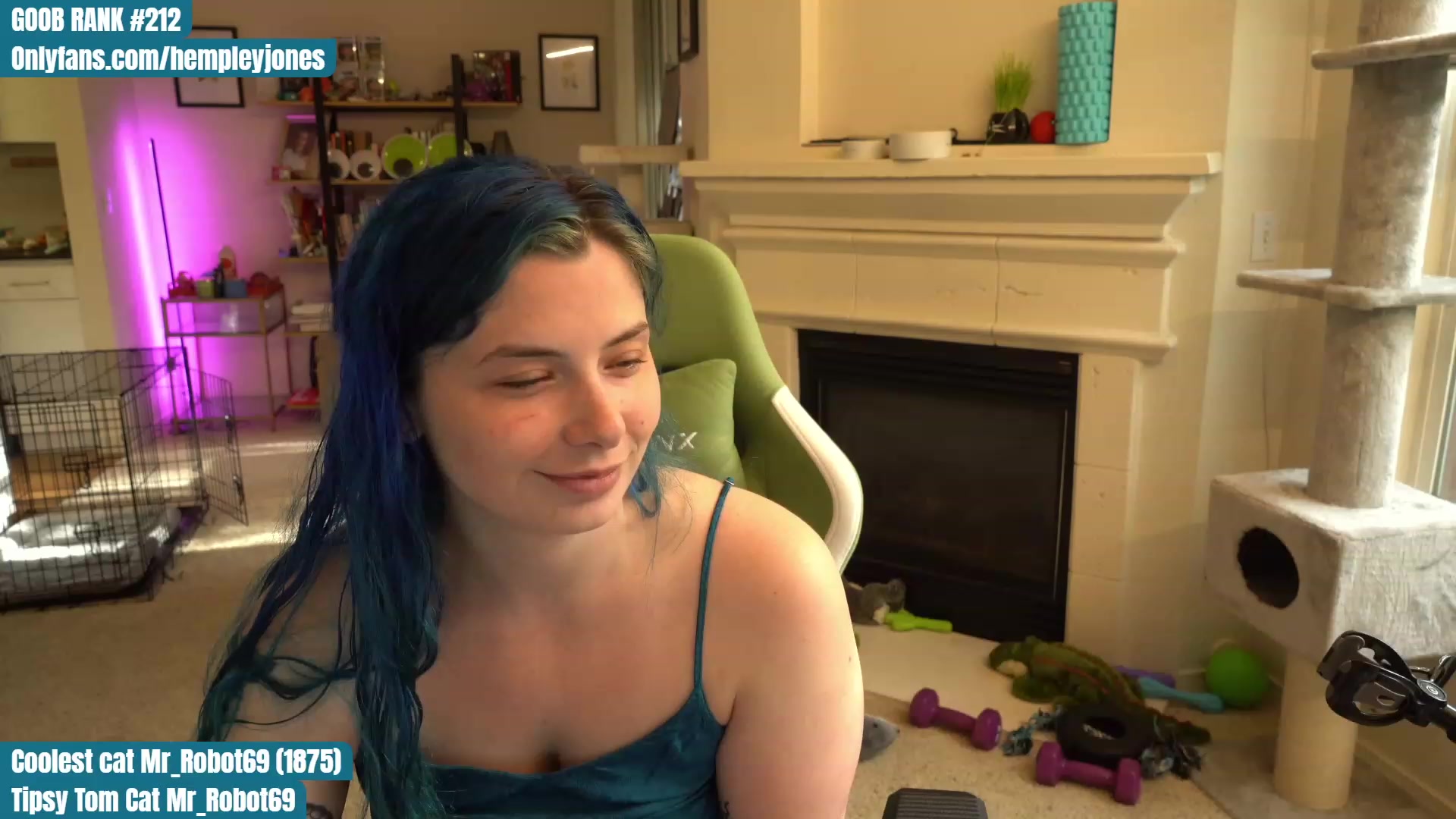 Gallery image thumbnail from Hemppopotamus's myfreecams stream on, 05/09/2023, 01:19 image 10 of 20