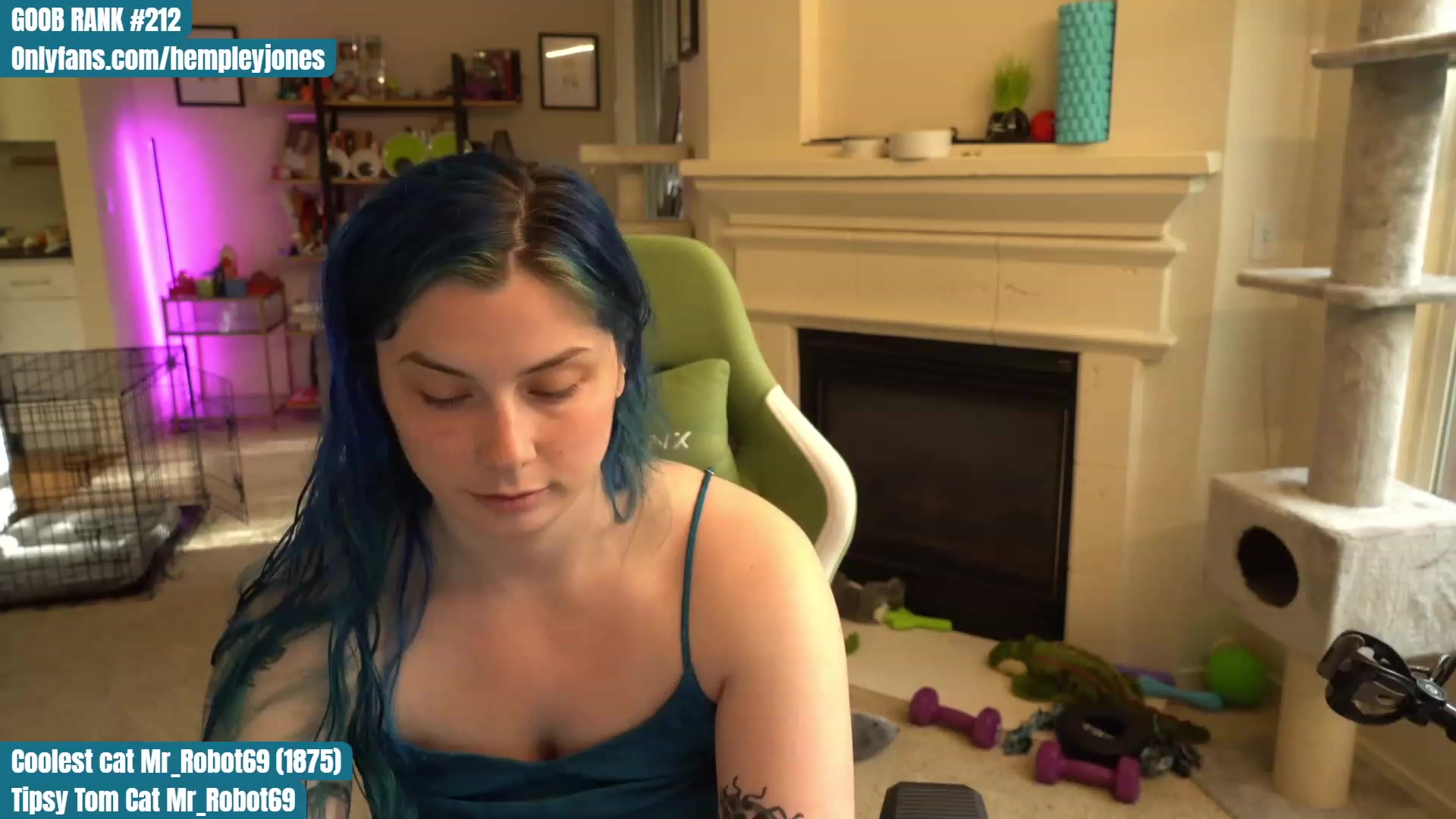 Gallery image thumbnail from Hemppopotamus's myfreecams stream on, 05/09/2023, 01:19 image 13 of 20