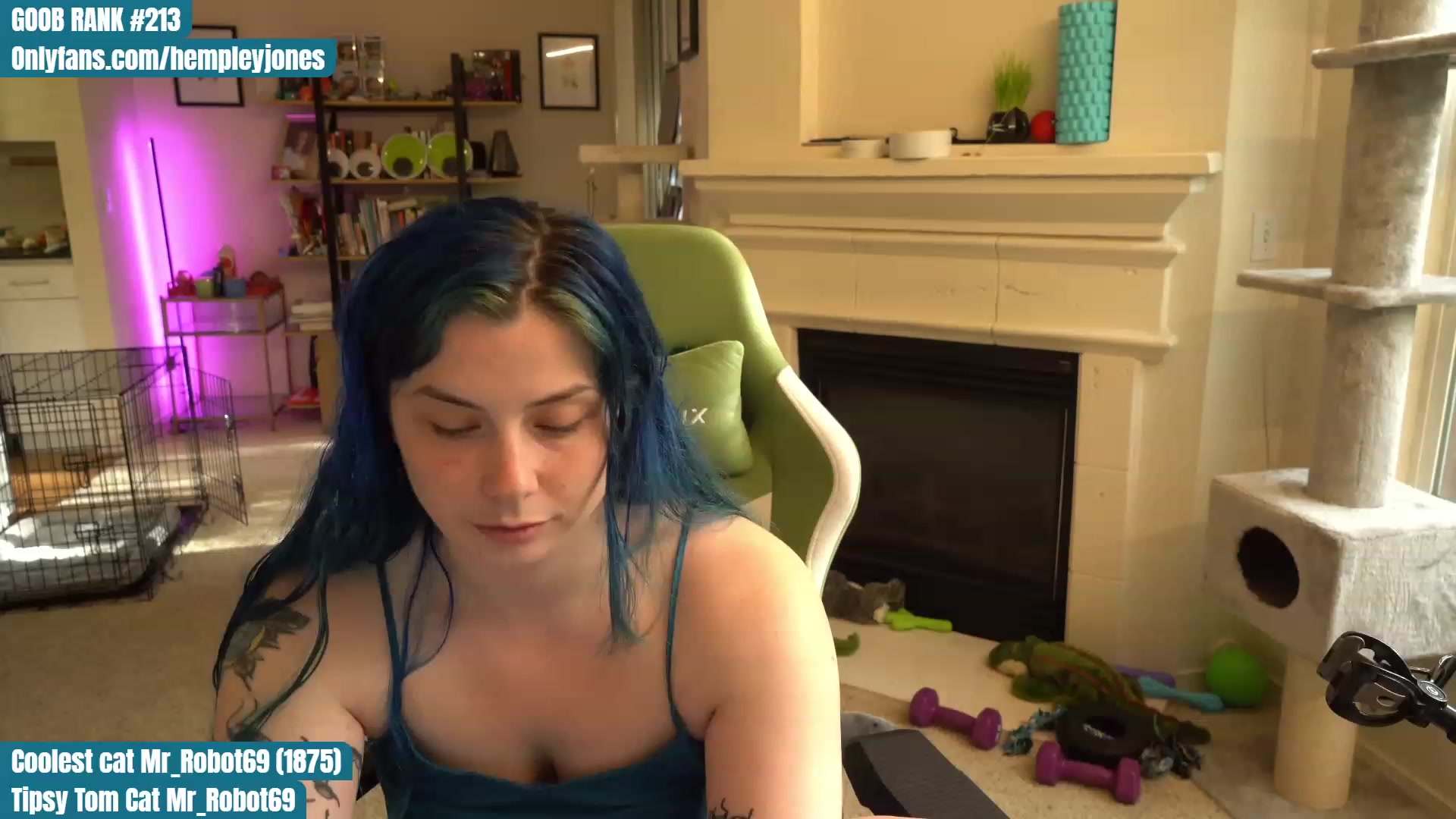 Gallery image thumbnail from Hemppopotamus's myfreecams stream on, 05/09/2023, 01:19 image 5 of 20