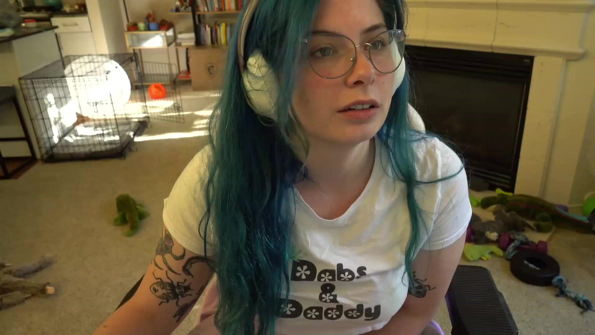 Gallery image thumbnail from Hemppopotamus's myfreecams stream on, 05/13/2023, 01:17 image 9 of 20