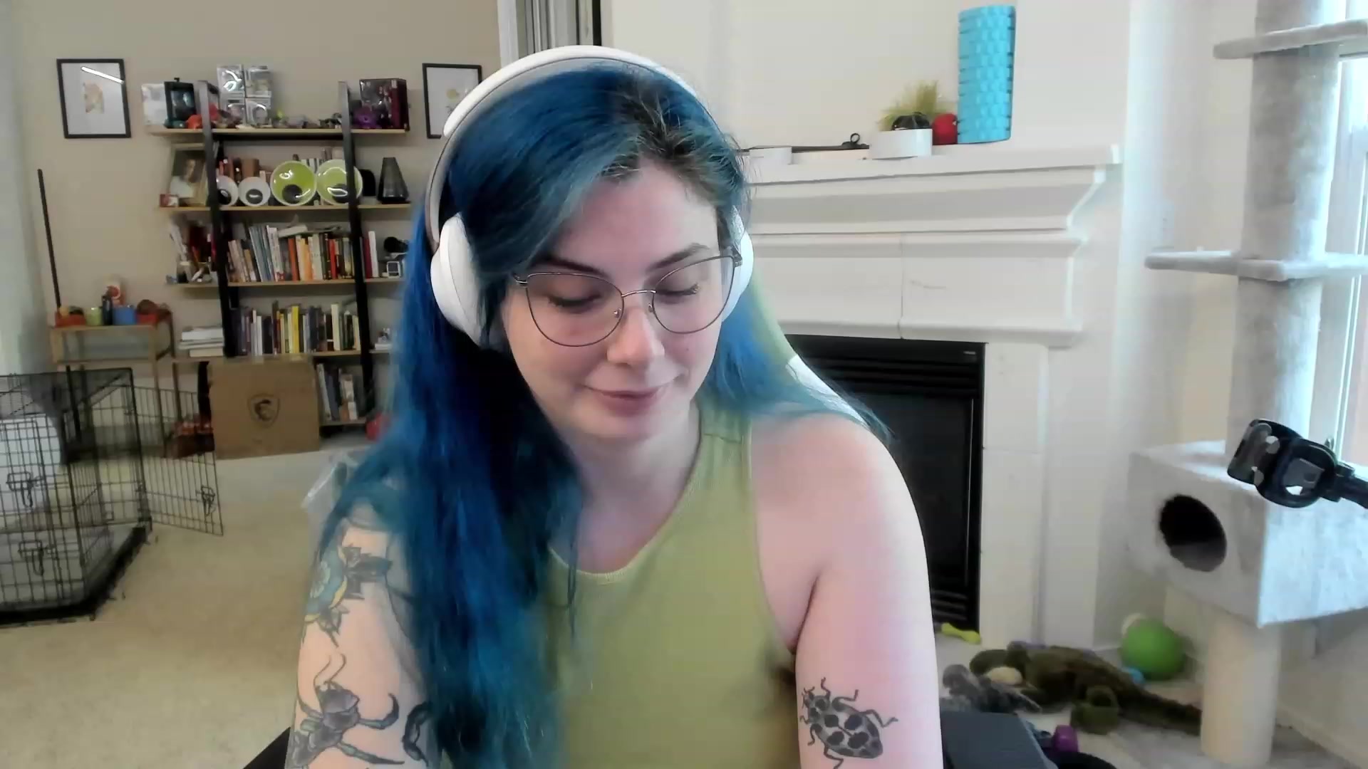 Gallery image thumbnail from Hemppopotamus's myfreecams stream on, 05/13/2023, 19:27 image 14 of 20