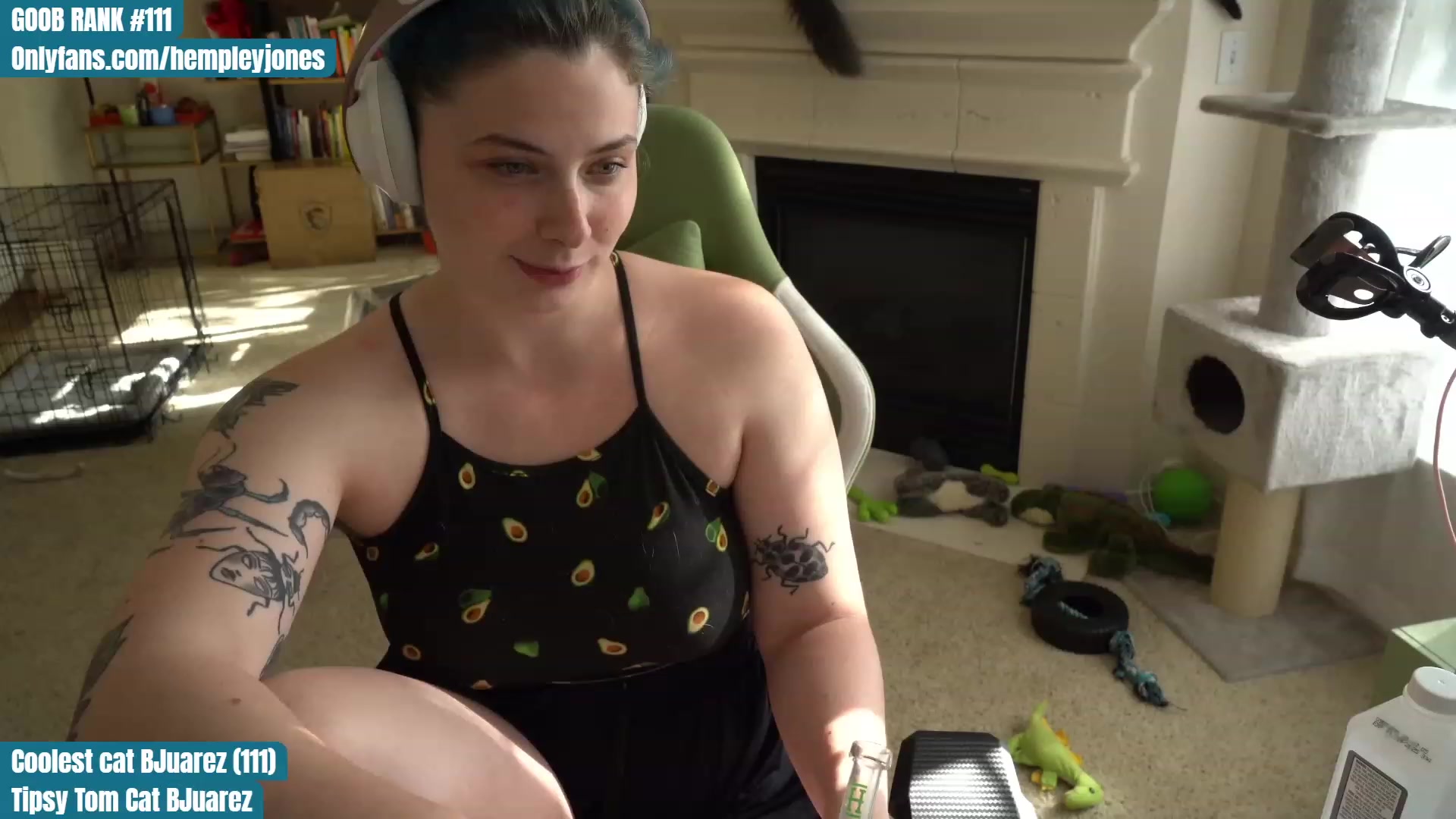 Gallery image thumbnail from Hemppopotamus's myfreecams stream on, 05/15/2023, 24:34 image 19 of 20