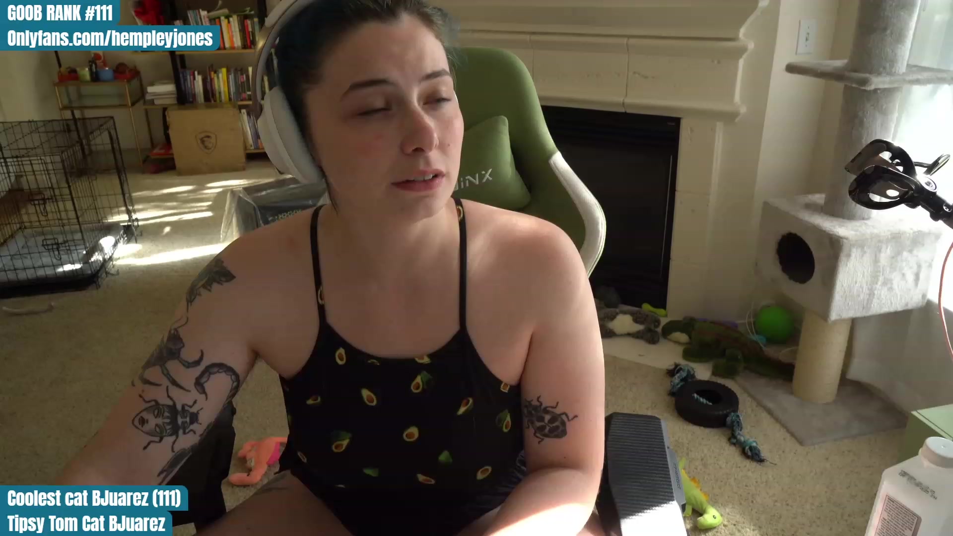 Gallery image thumbnail from Hemppopotamus's myfreecams stream on, 05/15/2023, 24:34 image 17 of 20
