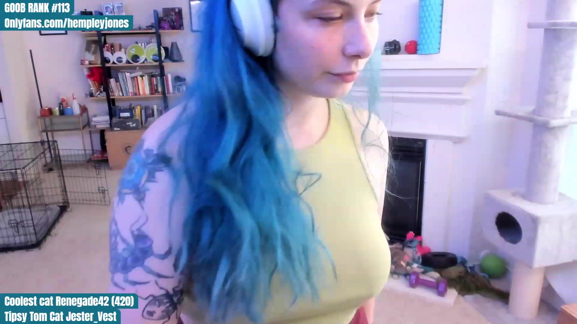 Gallery image thumbnail from Hemppopotamus's myfreecams stream on, 05/16/2023, 24:03 image 19 of 20