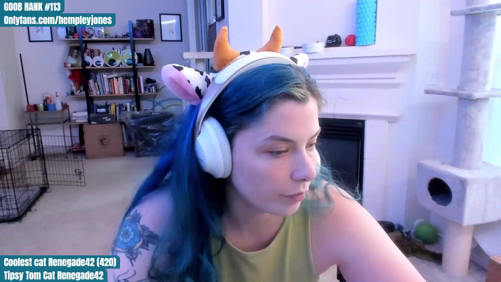 Gallery image thumbnail from Hemppopotamus's myfreecams stream on, 05/16/2023, 24:03 image 10 of 20