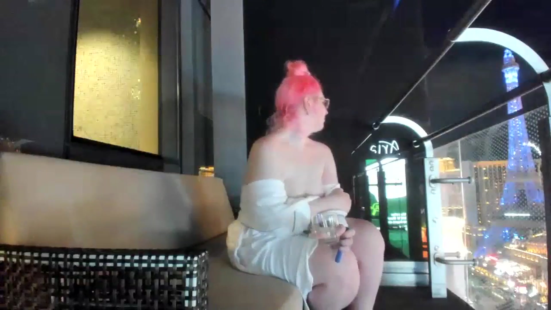 Gallery image thumbnail from Hemppopotamus's myfreecams stream on, 05/23/2023, 03:50 image 3 of 20