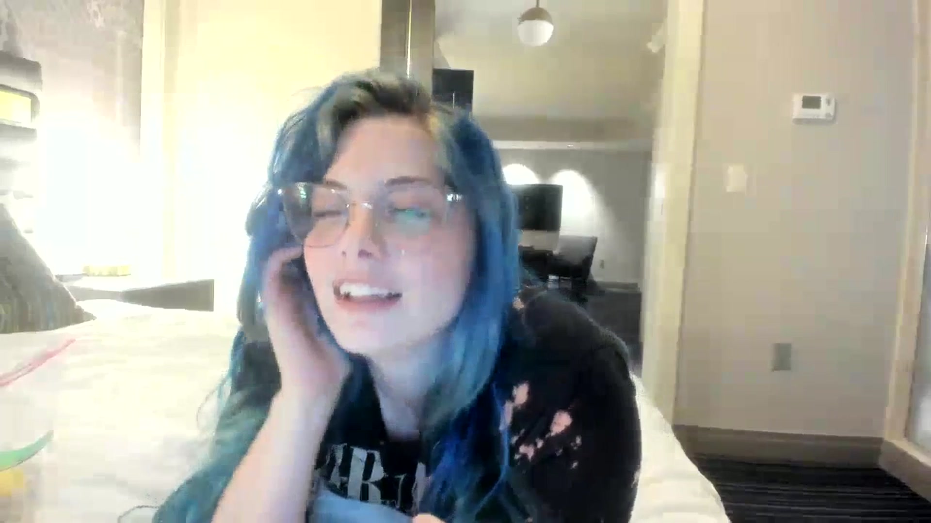 Gallery image thumbnail from Hemppopotamus's myfreecams stream on, 05/23/2023, 03:50 image 17 of 20