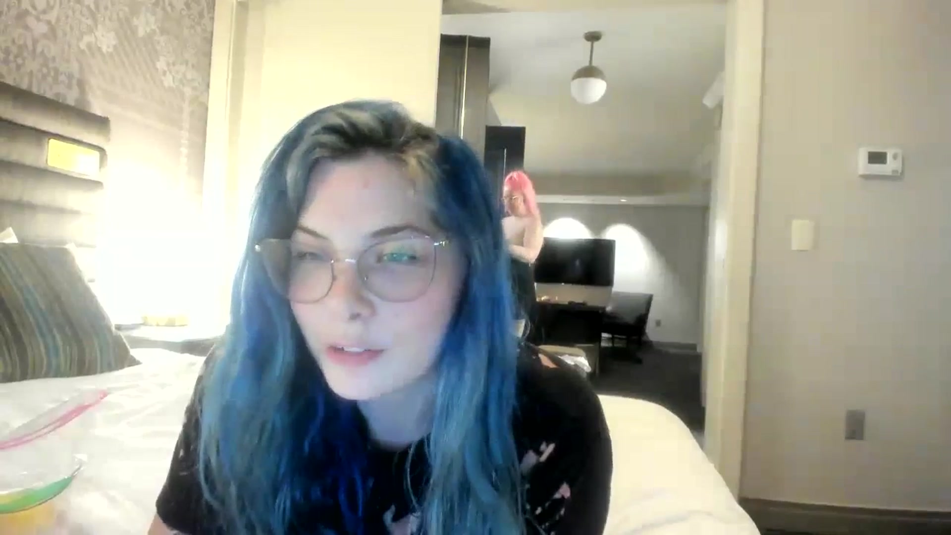 Gallery image thumbnail from Hemppopotamus's myfreecams stream on, 05/23/2023, 03:50 image 12 of 20