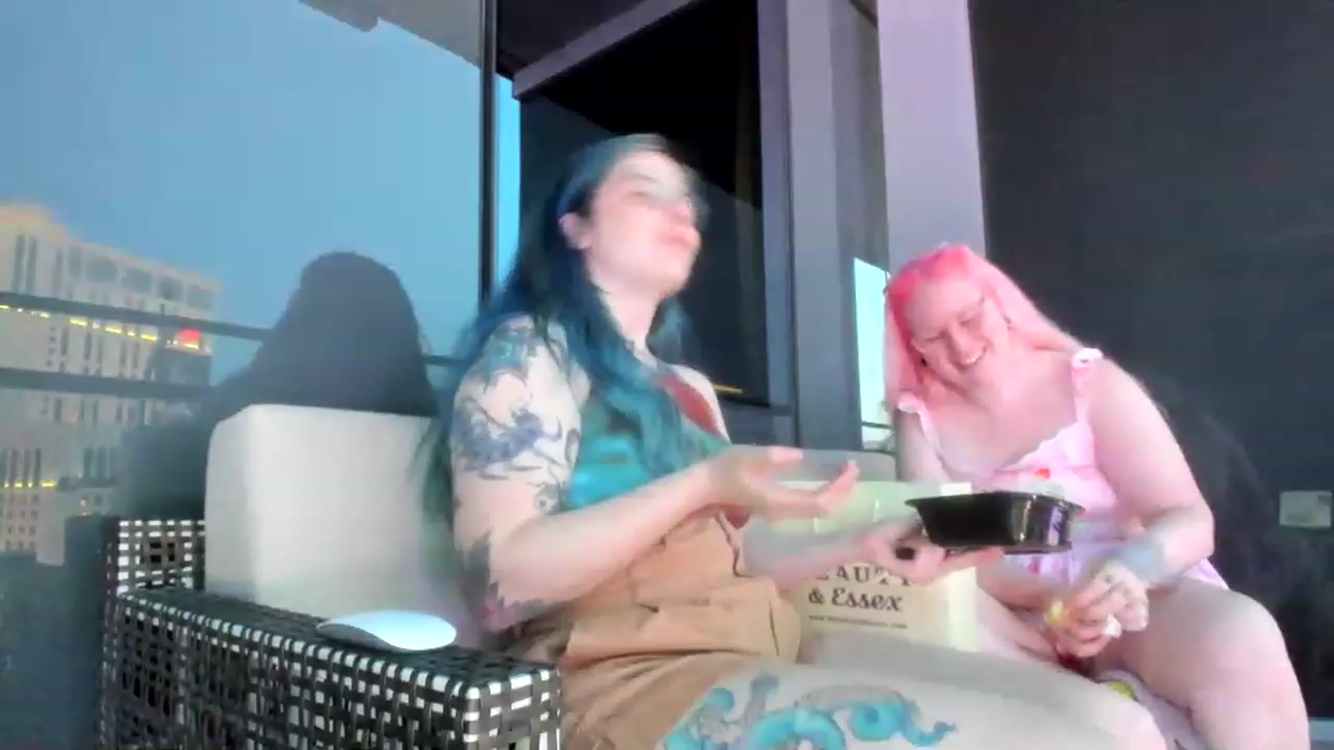 Gallery image thumbnail from Hemppopotamus's myfreecams stream on, 05/24/2023, 03:16 image 10 of 20