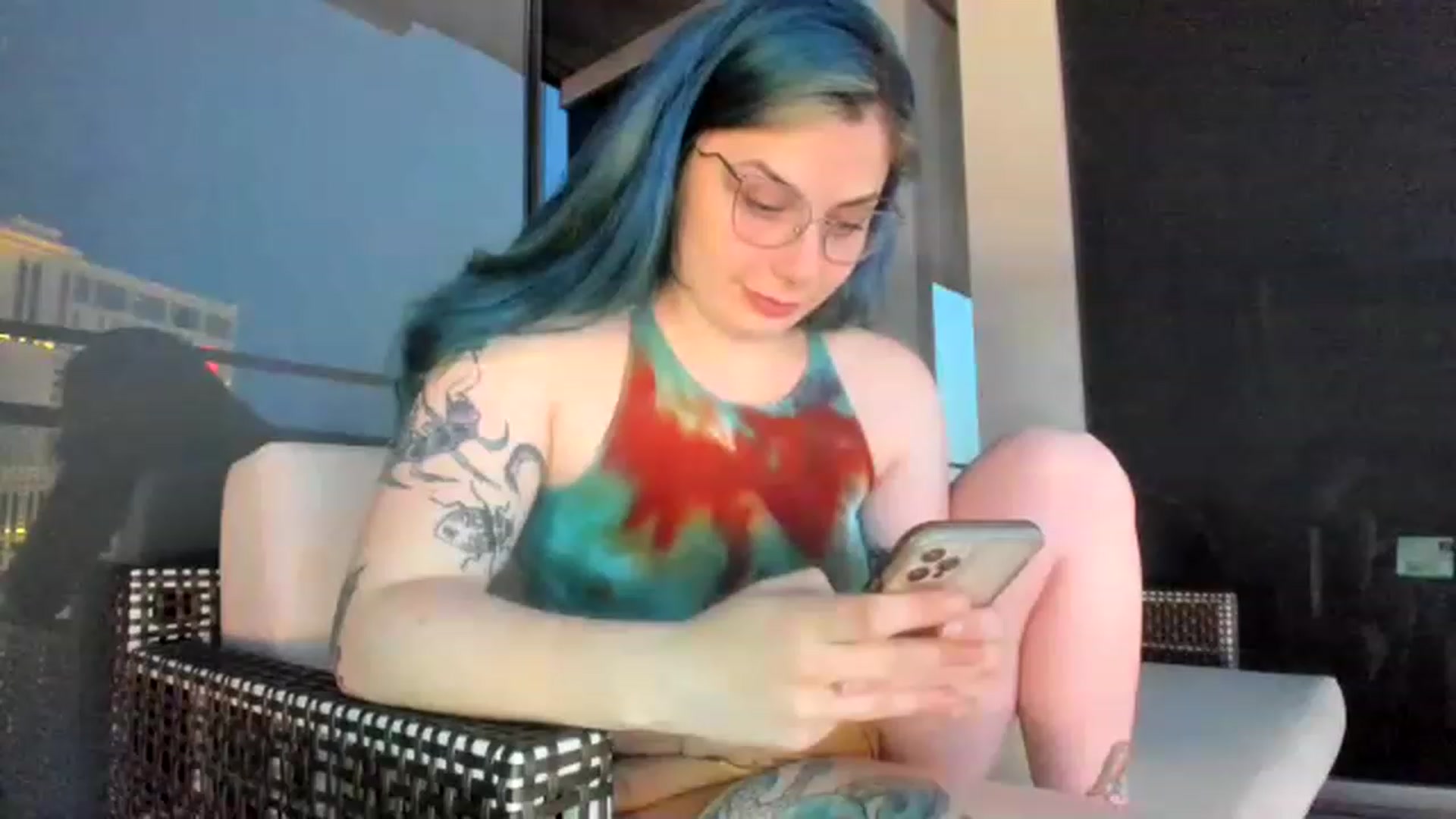 Gallery image thumbnail from Hemppopotamus's myfreecams stream on, 05/24/2023, 03:16 image 14 of 20