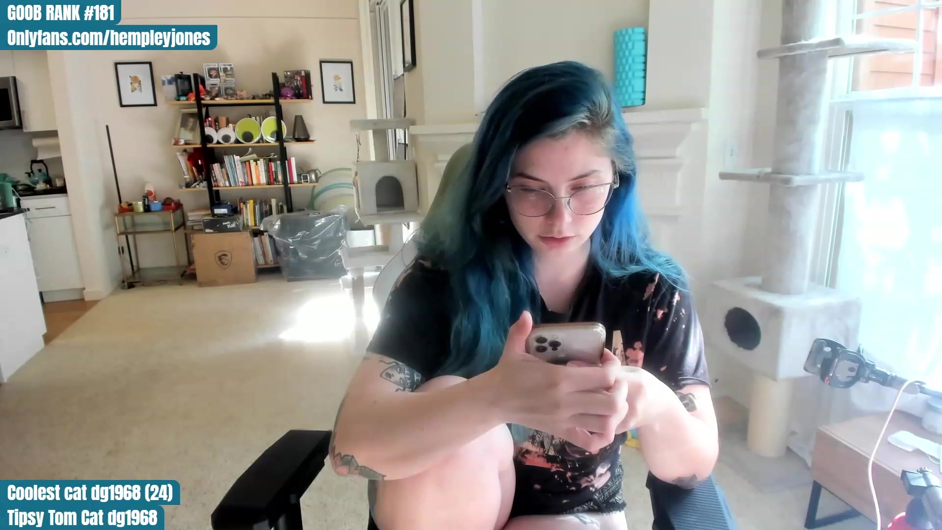 Gallery image thumbnail from Hemppopotamus's myfreecams stream on, 05/28/2023, 24:41 image 7 of 20