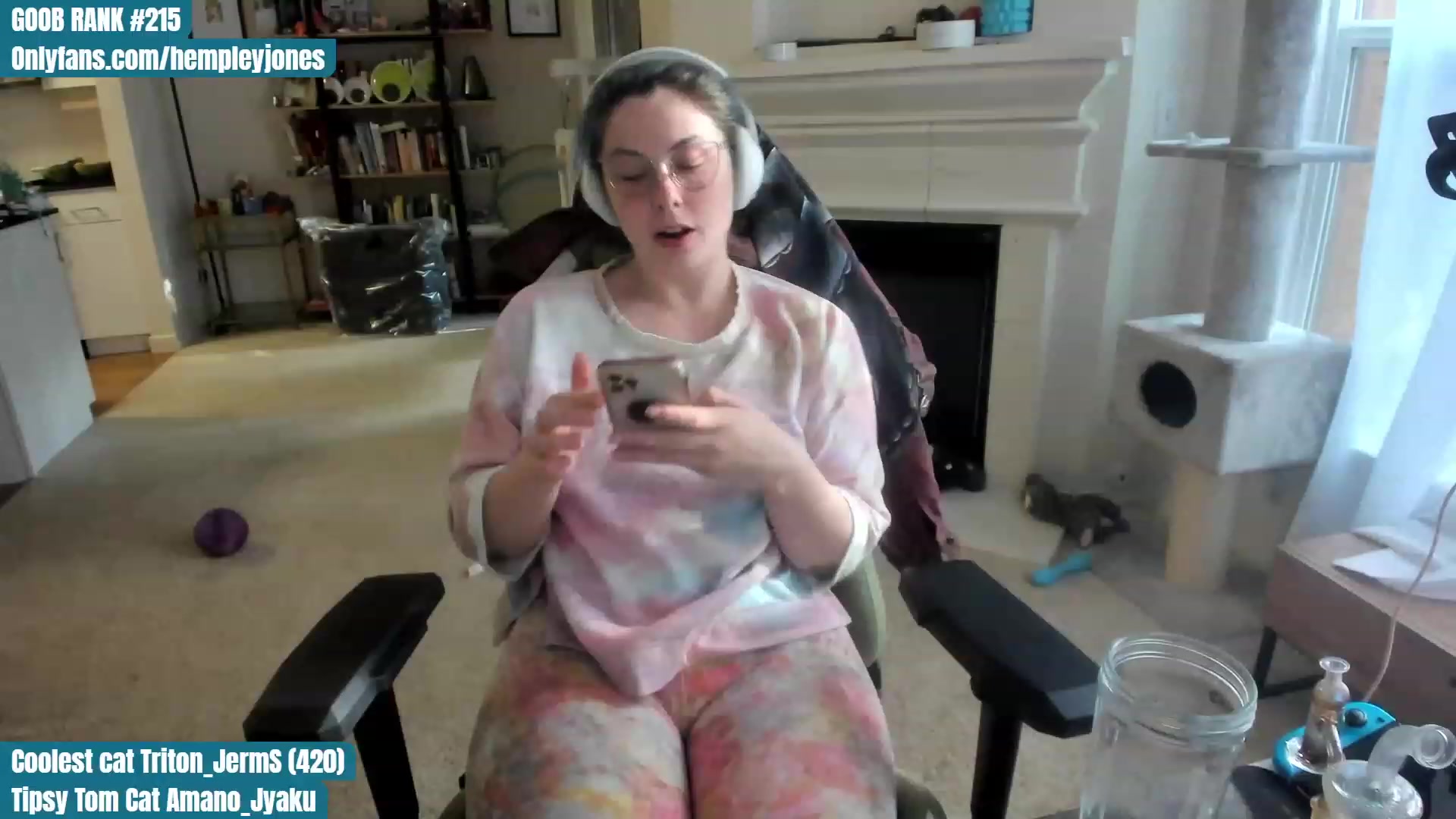 Gallery image thumbnail from Hemppopotamus's myfreecams stream on, 05/31/2023, 01:47 image 16 of 20