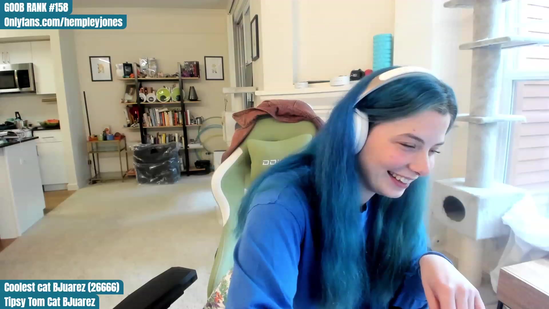 Gallery image thumbnail from Hemppopotamus's myfreecams stream on, 05/31/2023, 23:40 image 6 of 20