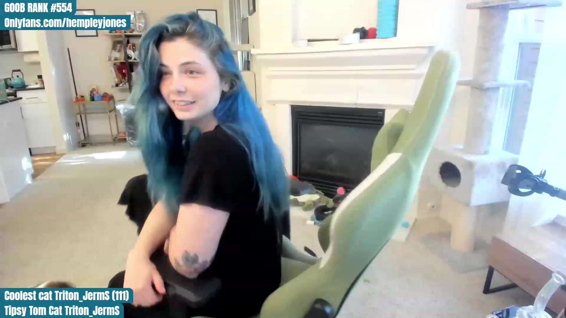 Gallery image thumbnail from Hemppopotamus's myfreecams stream on, 06/04/2023, 01:28 image 8 of 20