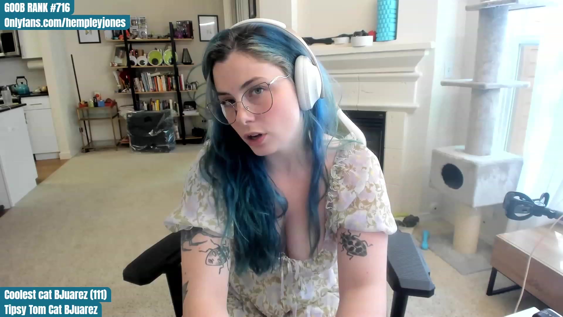 Gallery image thumbnail from Hemppopotamus's myfreecams stream on, 06/06/2023, 01:07 image 6 of 20