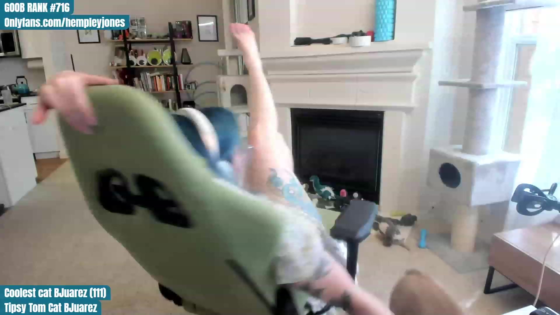 Gallery image thumbnail from Hemppopotamus's myfreecams stream on, 06/06/2023, 01:07 image 7 of 20