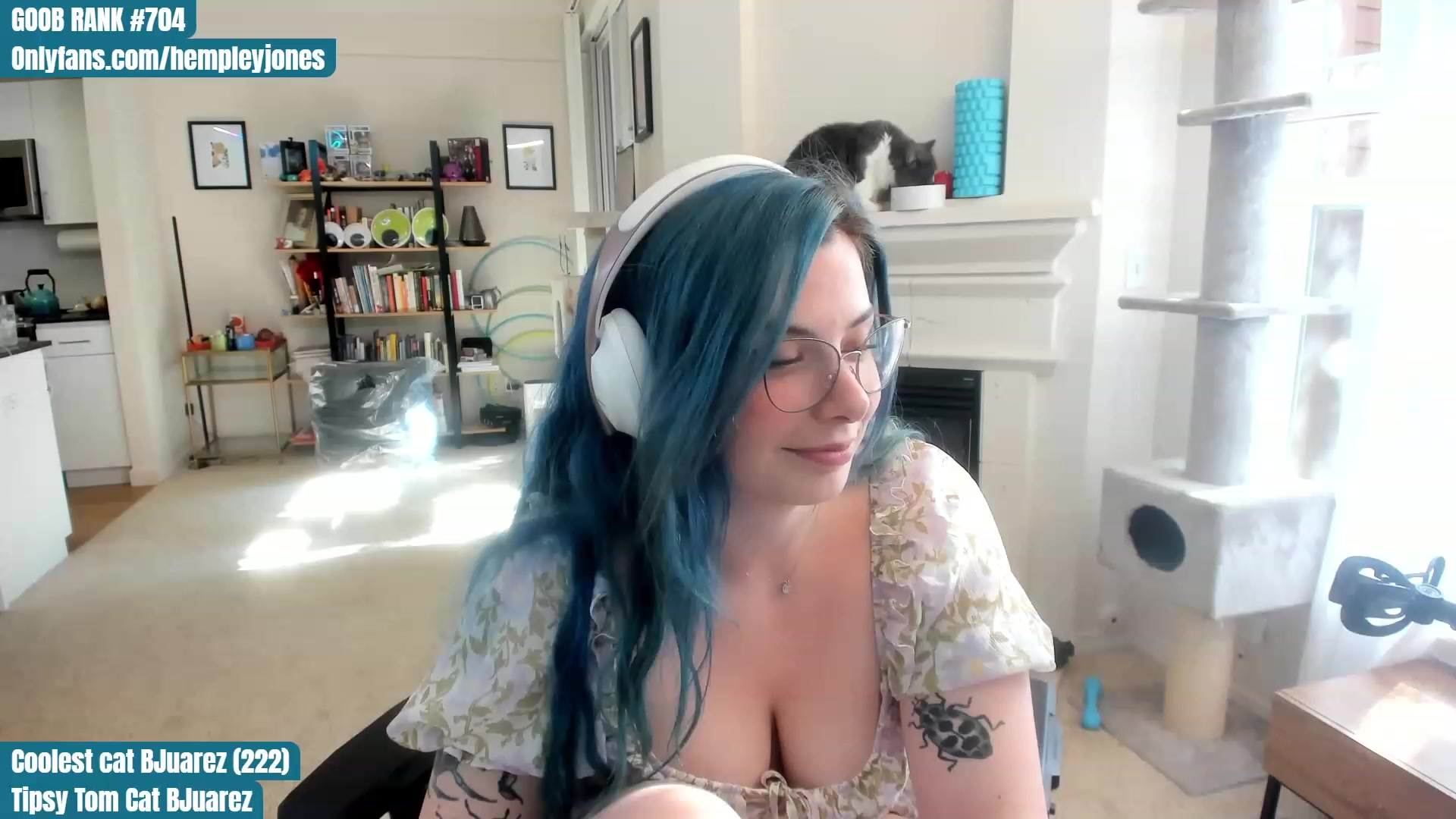 Gallery image thumbnail from Hemppopotamus's myfreecams stream on, 06/06/2023, 01:07 image 17 of 20