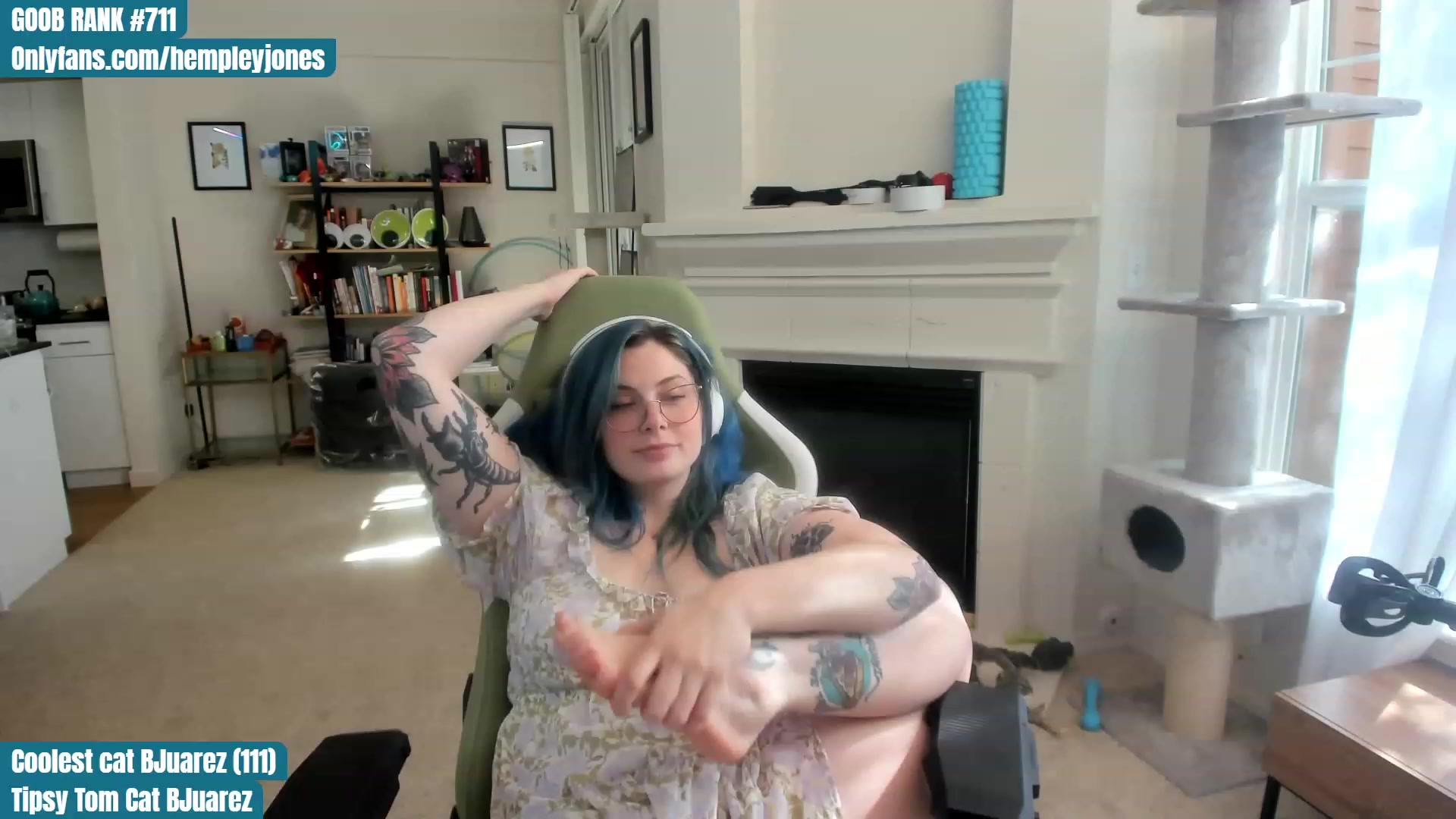Gallery image thumbnail from Hemppopotamus's myfreecams stream on, 06/06/2023, 01:49 image 4 of 20