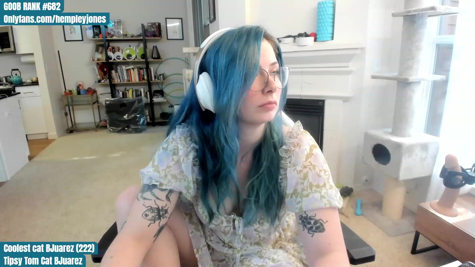 Gallery image thumbnail from Hemppopotamus's myfreecams stream on, 06/06/2023, 01:49 image 17 of 20