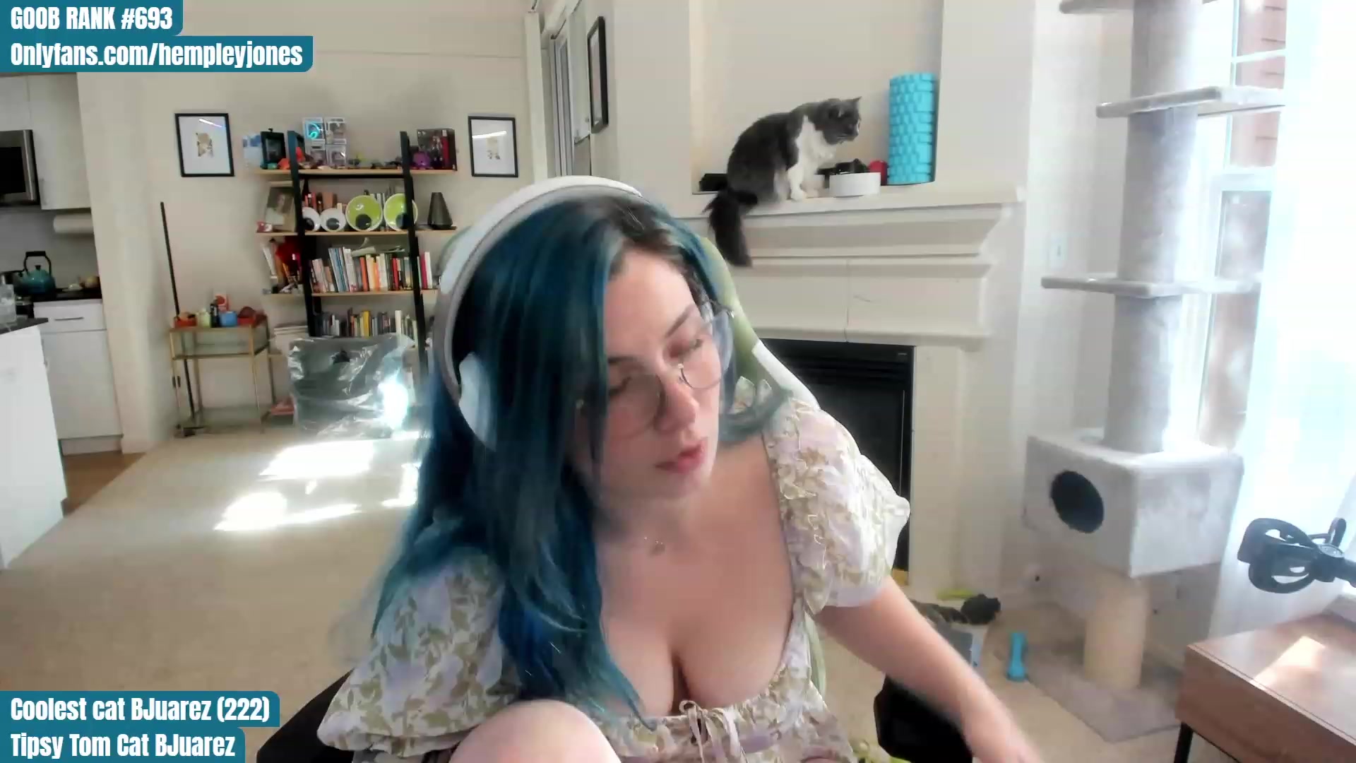 Gallery image thumbnail from Hemppopotamus's myfreecams stream on, 06/06/2023, 01:49 image 7 of 20