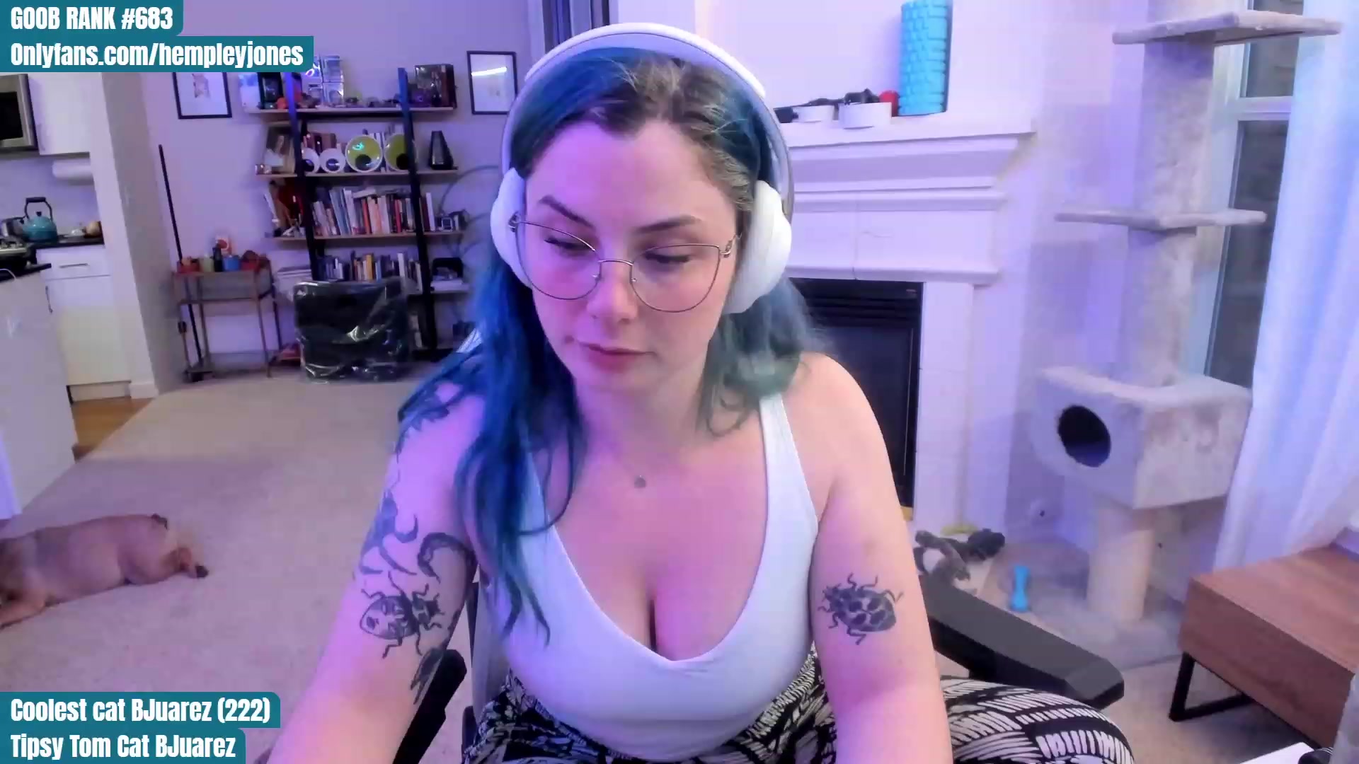 Gallery image thumbnail from Hemppopotamus's myfreecams stream on, 06/06/2023, 03:44 image 7 of 20
