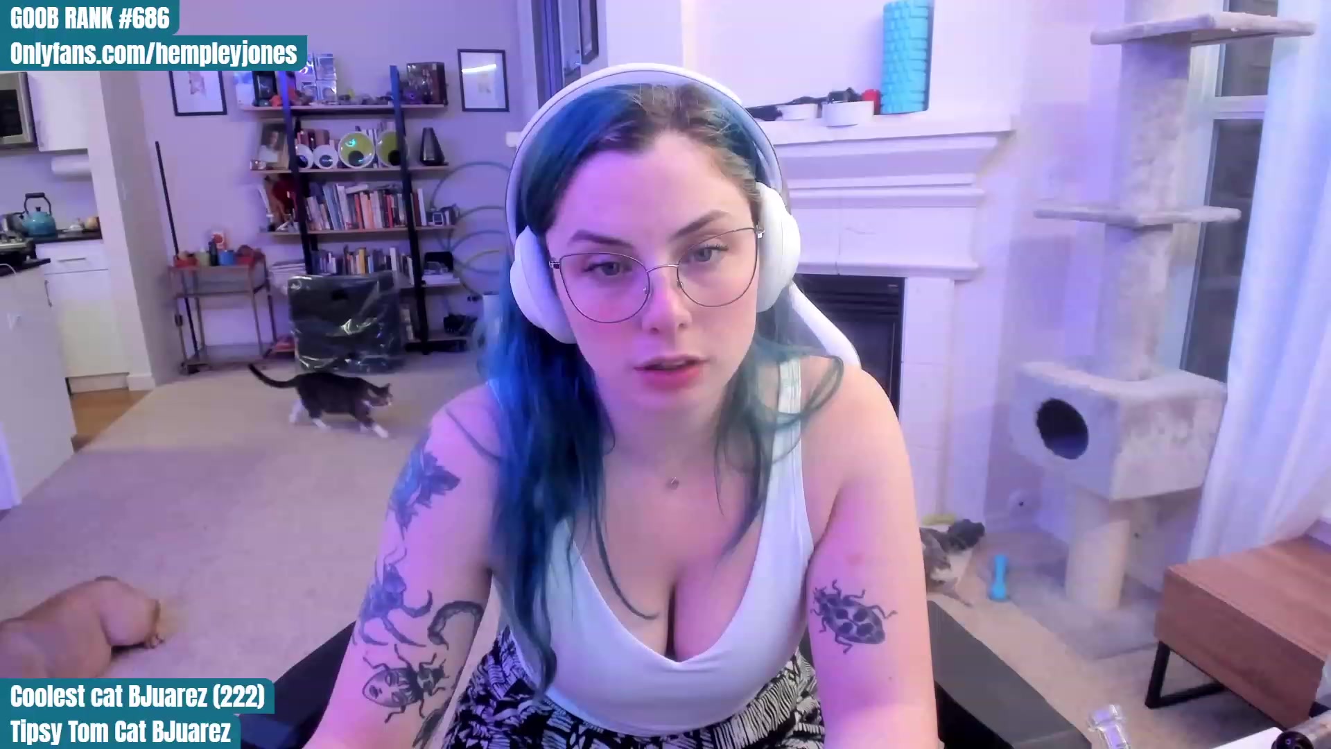 Gallery image thumbnail from Hemppopotamus's myfreecams stream on, 06/06/2023, 03:44 image 19 of 20