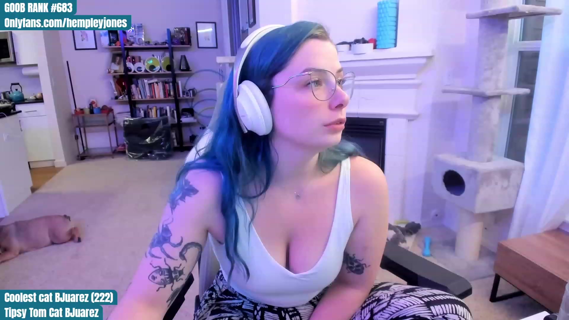 Gallery image thumbnail from Hemppopotamus's myfreecams stream on, 06/06/2023, 03:44 image 4 of 20