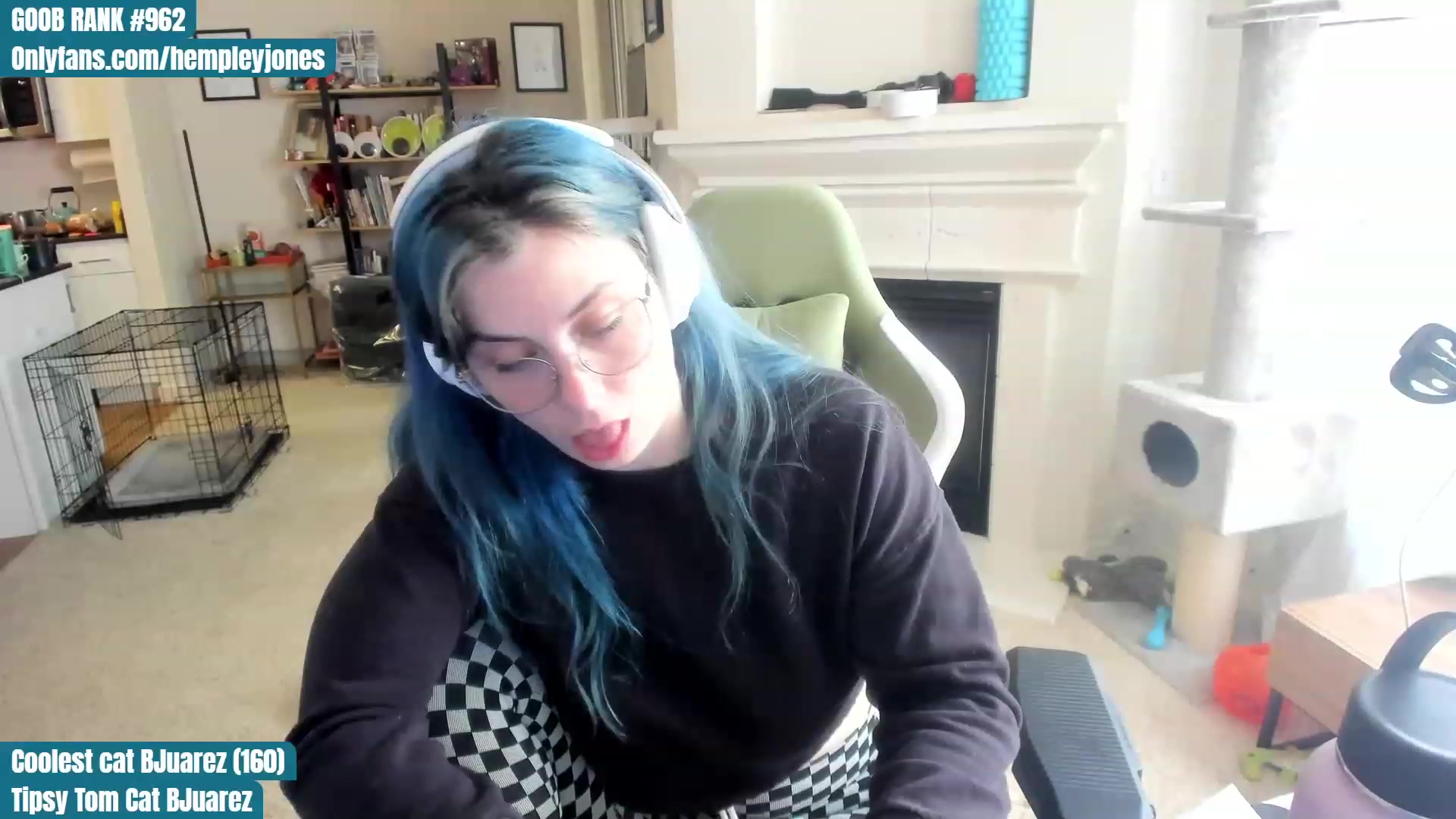 Gallery image thumbnail from Hemppopotamus's myfreecams stream on, 06/11/2023, 23:15 image 7 of 20