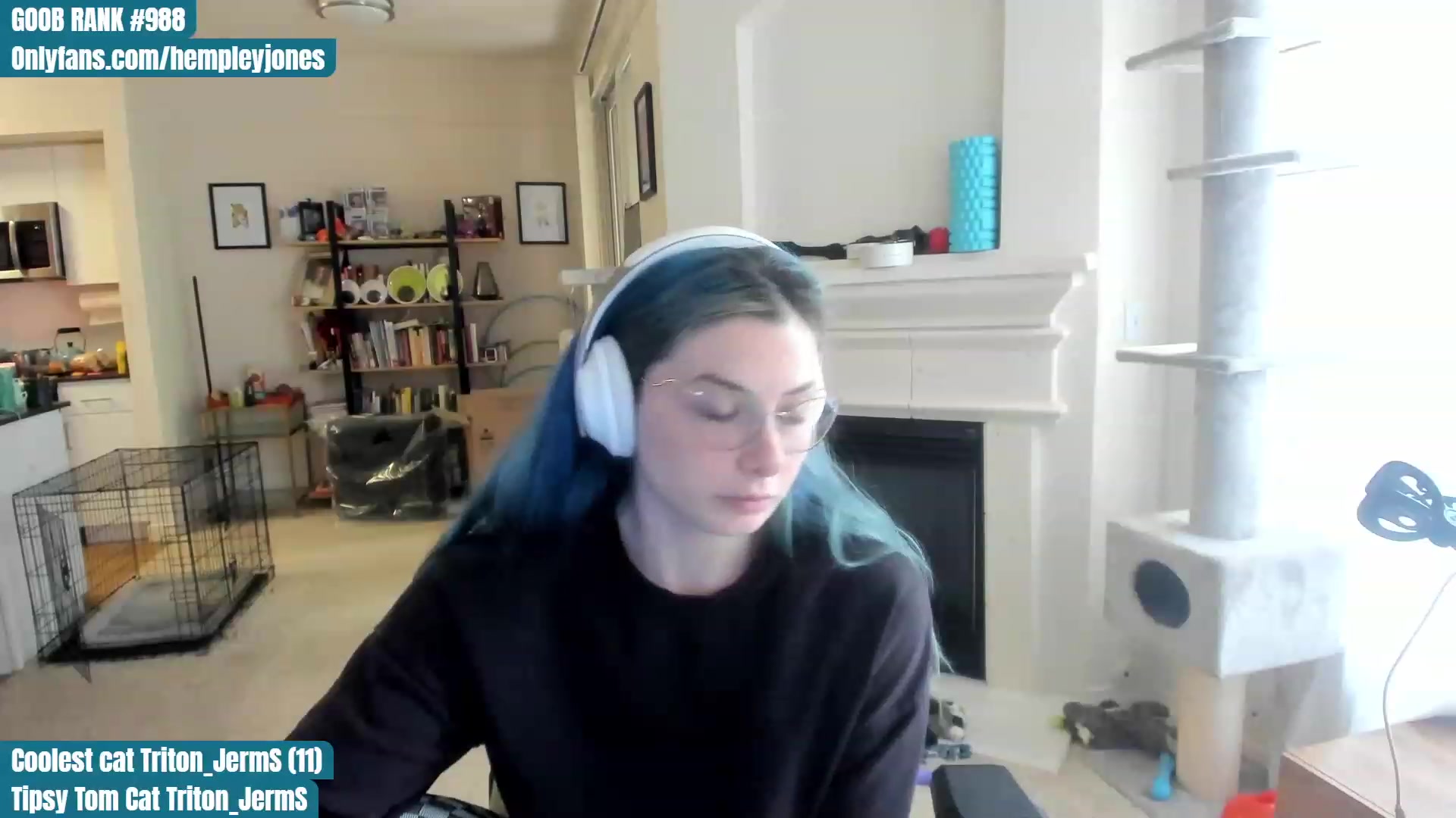 Gallery image thumbnail from Hemppopotamus's myfreecams stream on, 06/11/2023, 23:15 image 4 of 20