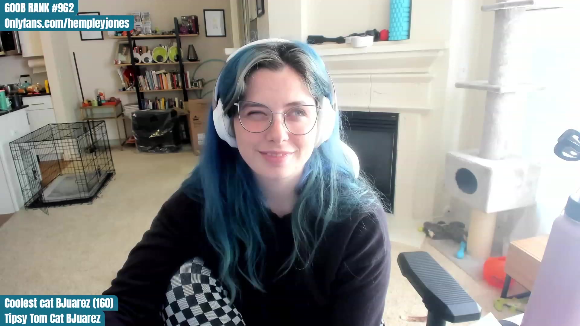 Gallery image thumbnail from Hemppopotamus's myfreecams stream on, 06/11/2023, 23:15 image 10 of 20
