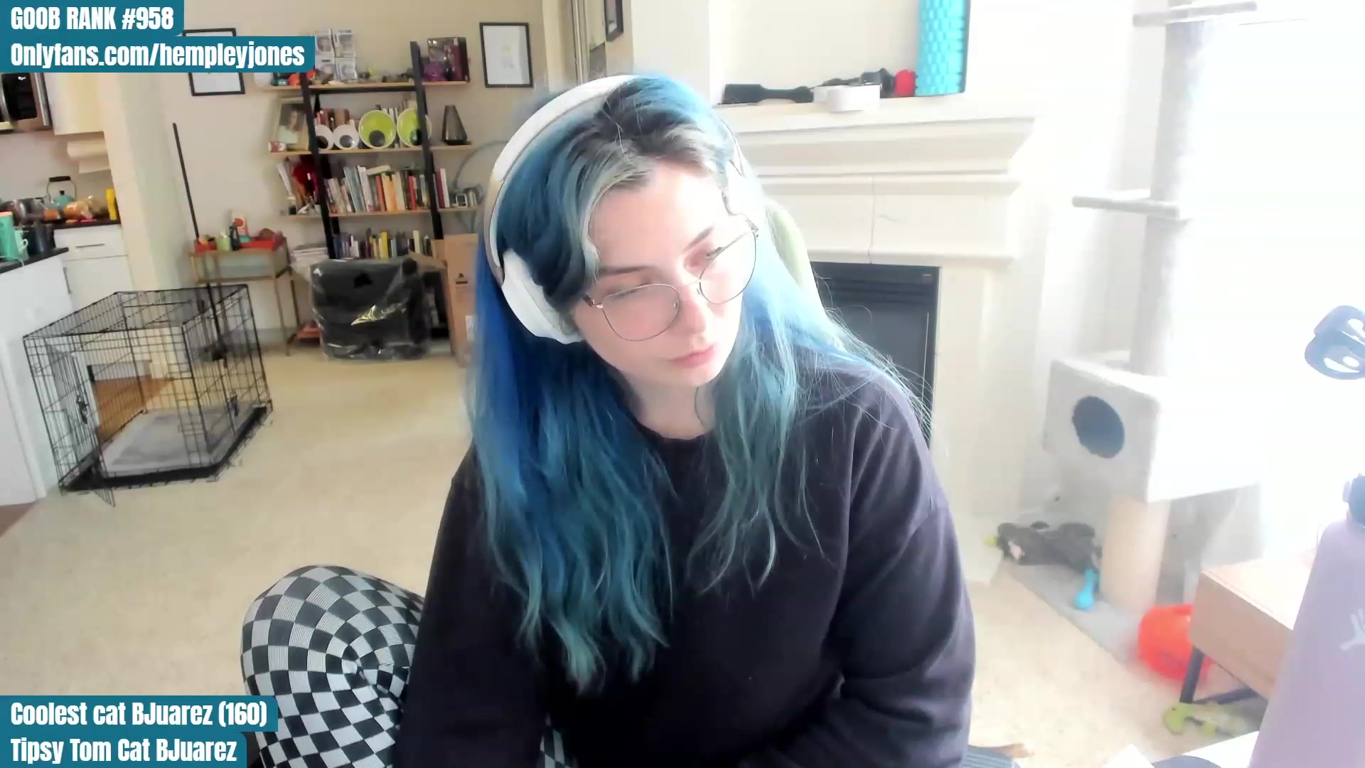 Gallery image thumbnail from Hemppopotamus's myfreecams stream on, 06/11/2023, 23:15 image 16 of 20