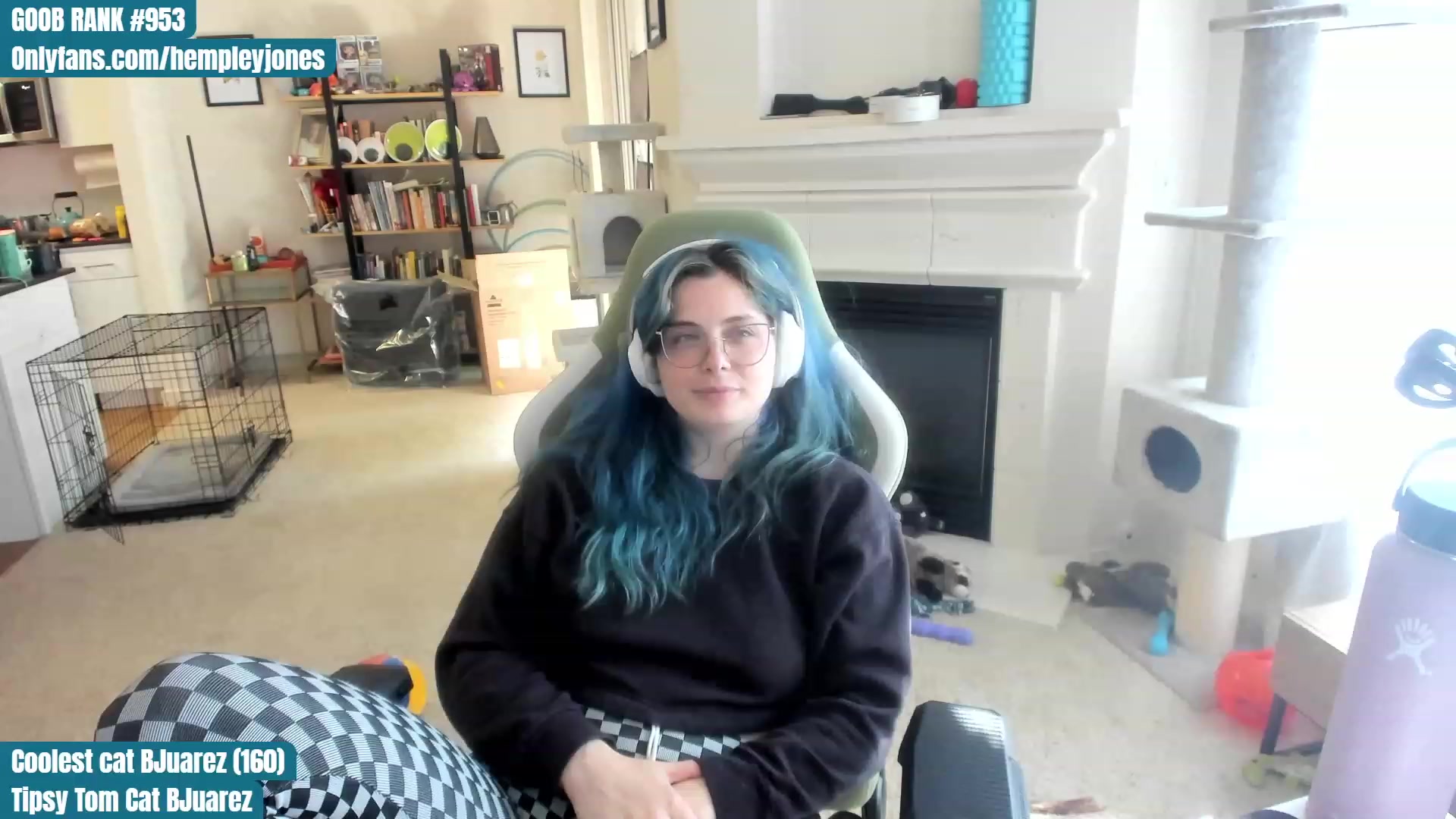 Gallery image thumbnail from Hemppopotamus's myfreecams stream on, 06/12/2023, 24:02 image 8 of 20