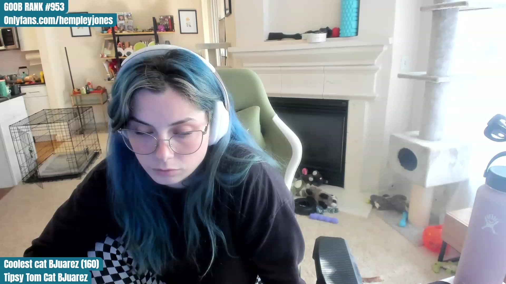 Gallery image thumbnail from Hemppopotamus's myfreecams stream on, 06/12/2023, 24:02 image 15 of 20