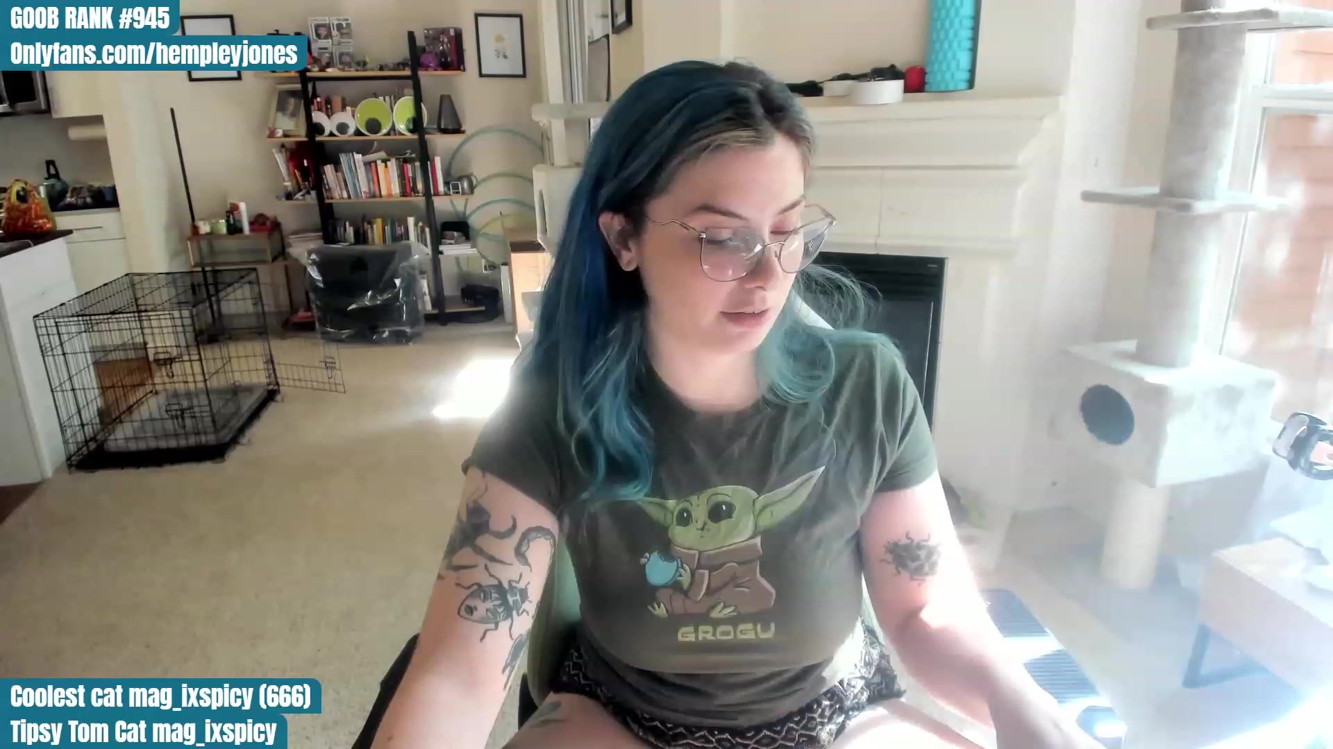 Gallery image thumbnail from Hemppopotamus's myfreecams stream on, 06/13/2023, 01:26 image 8 of 20