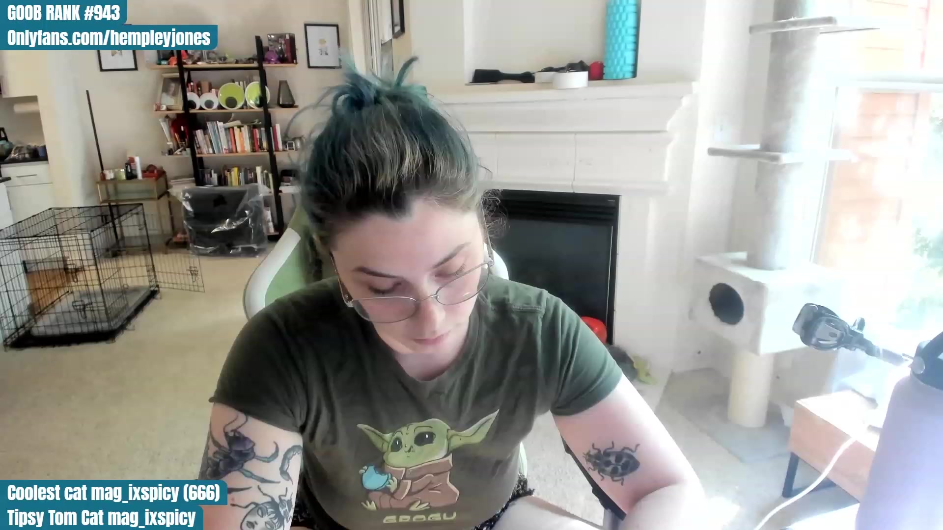 Gallery image thumbnail from Hemppopotamus's myfreecams stream on, 06/13/2023, 01:26 image 5 of 20