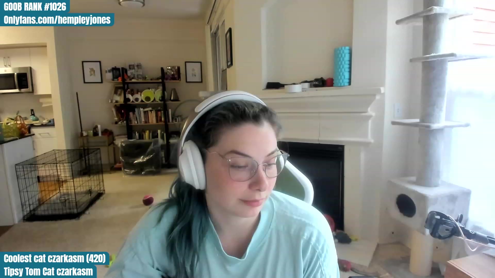 Gallery image thumbnail from Hemppopotamus's myfreecams stream on, 06/15/2023, 02:04 image 5 of 20