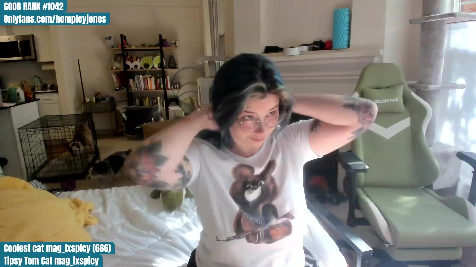 Gallery image thumbnail from Hemppopotamus's myfreecams stream on, 06/16/2023, 24:58 image 1 of 20