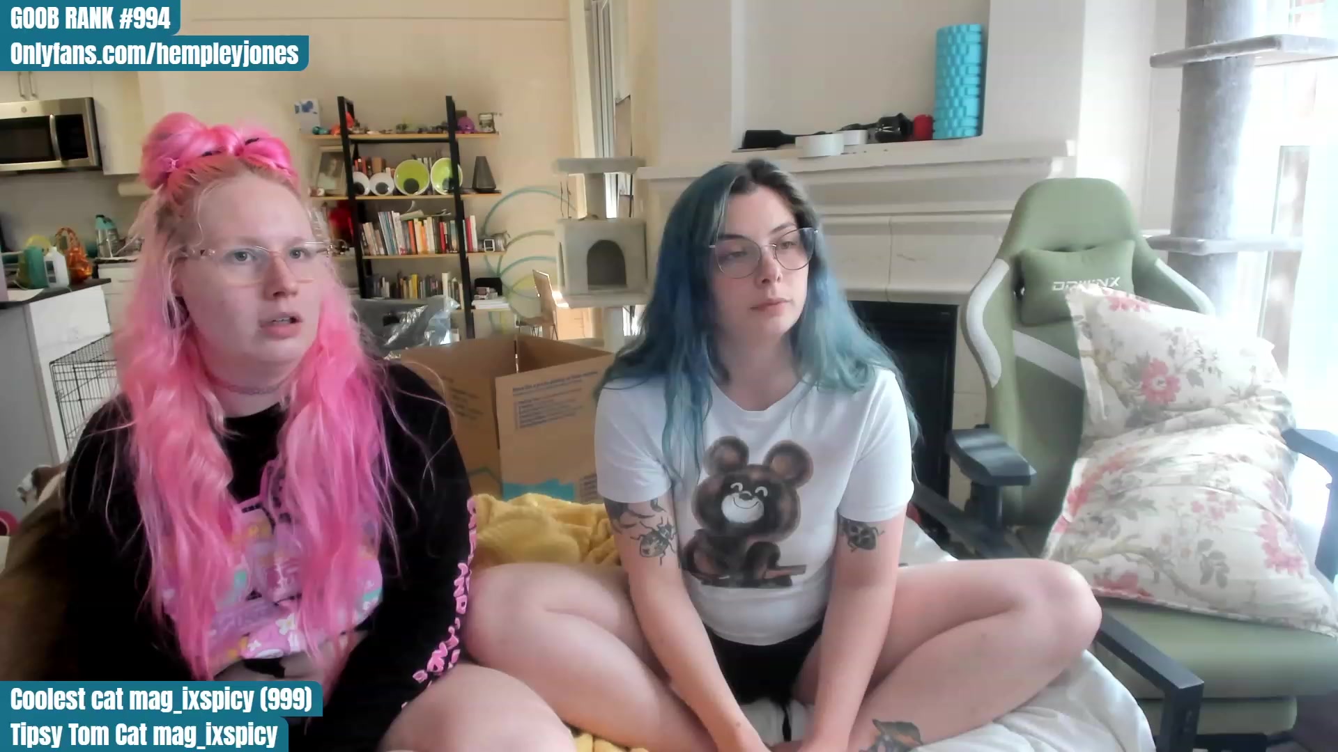 Gallery image thumbnail from Hemppopotamus's myfreecams stream on, 06/16/2023, 01:37 image 10 of 20
