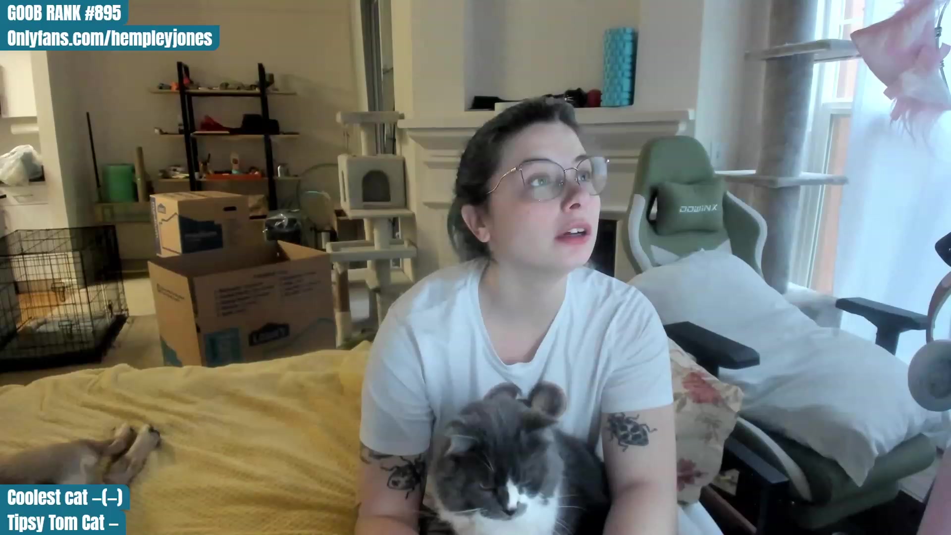 Gallery image thumbnail from Hemppopotamus's myfreecams stream on, 06/17/2023, 24:02 image 1 of 20