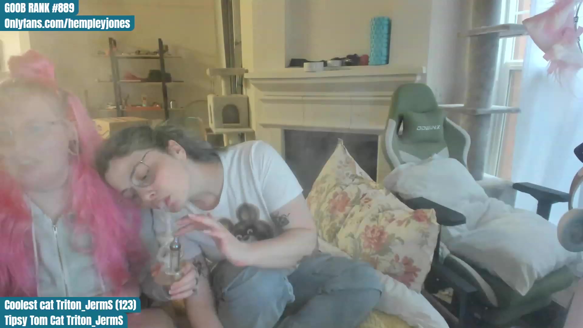 Gallery image thumbnail from Hemppopotamus's myfreecams stream on, 06/17/2023, 24:02 image 11 of 20