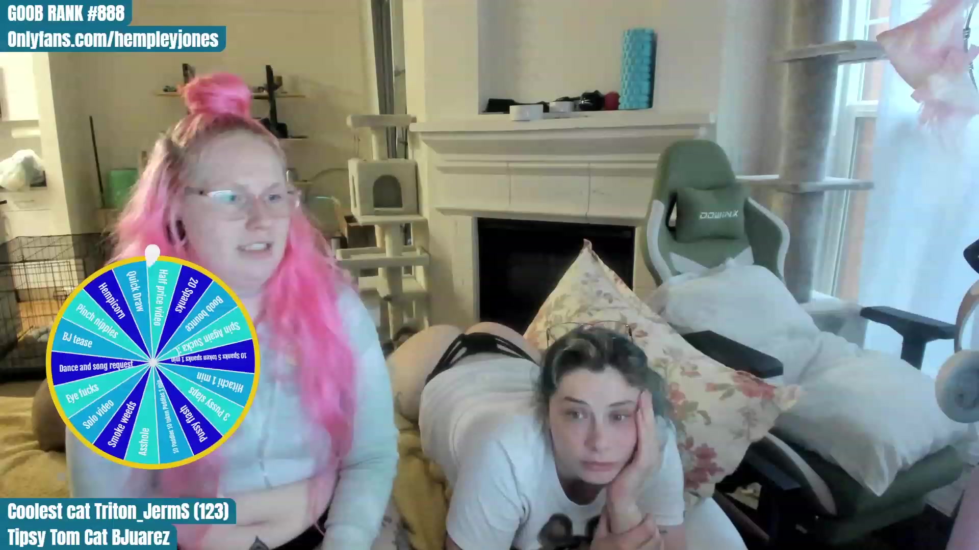 Gallery image thumbnail from Hemppopotamus's myfreecams stream on, 06/17/2023, 24:02 image 15 of 20