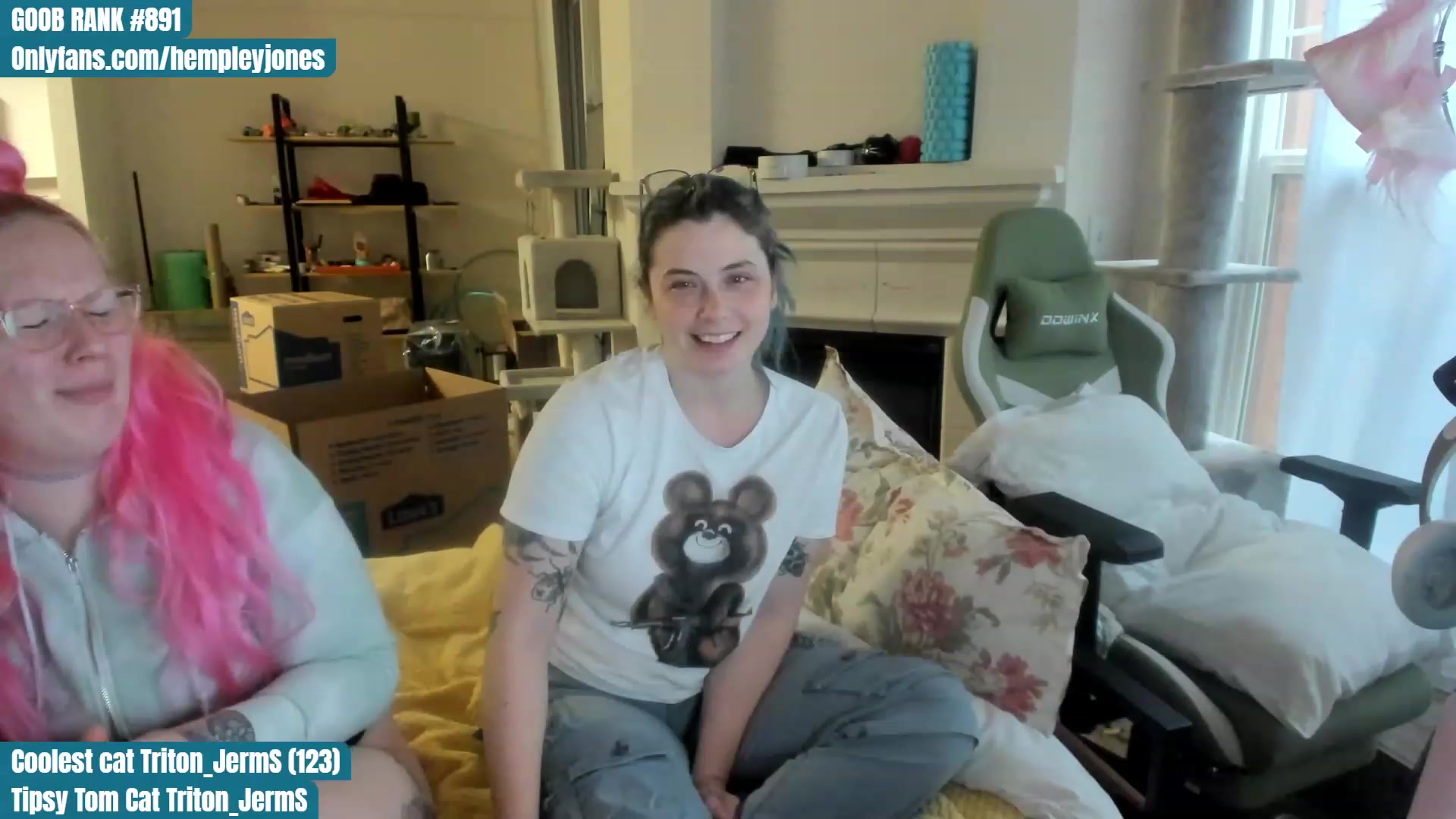 Gallery image thumbnail from Hemppopotamus's myfreecams stream on, 06/17/2023, 24:02 image 10 of 20