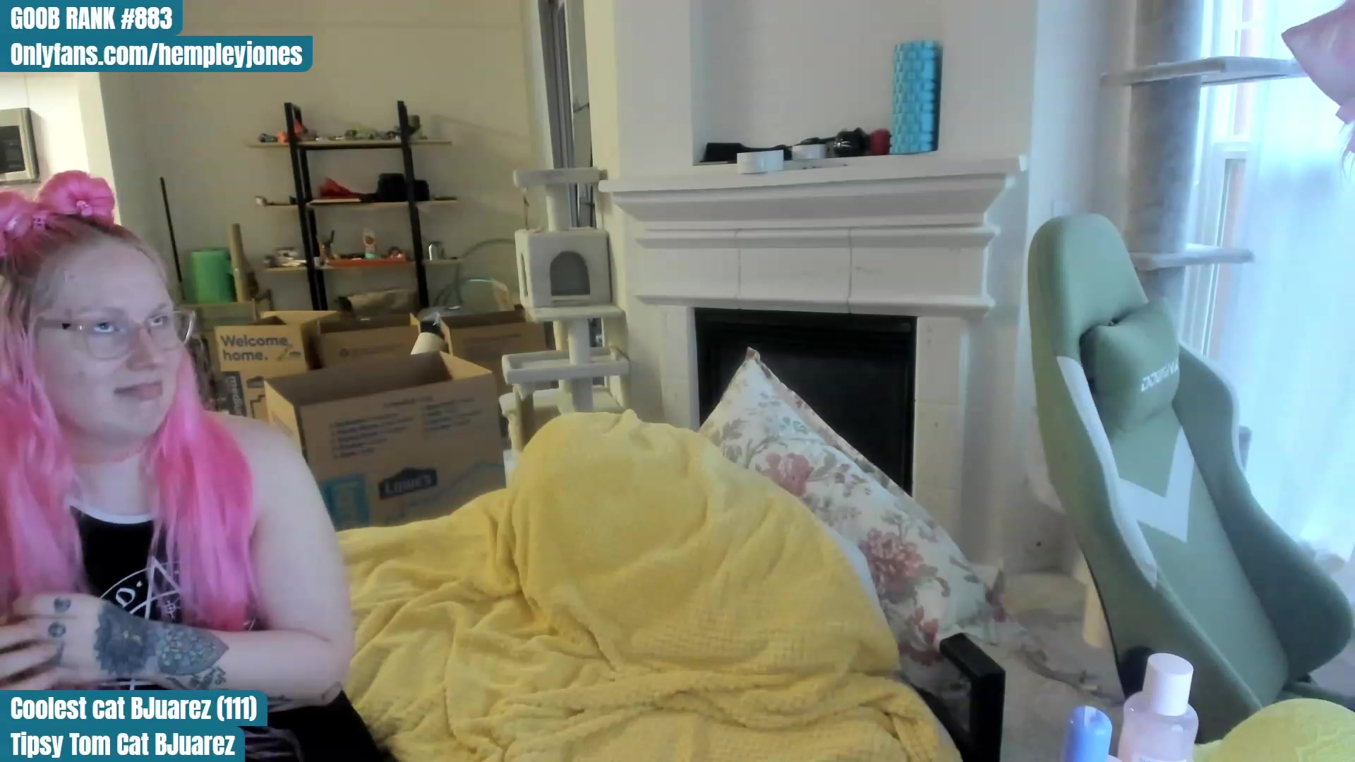 Gallery image thumbnail from Hemppopotamus's myfreecams stream on, 06/17/2023, 23:58 image 2 of 20