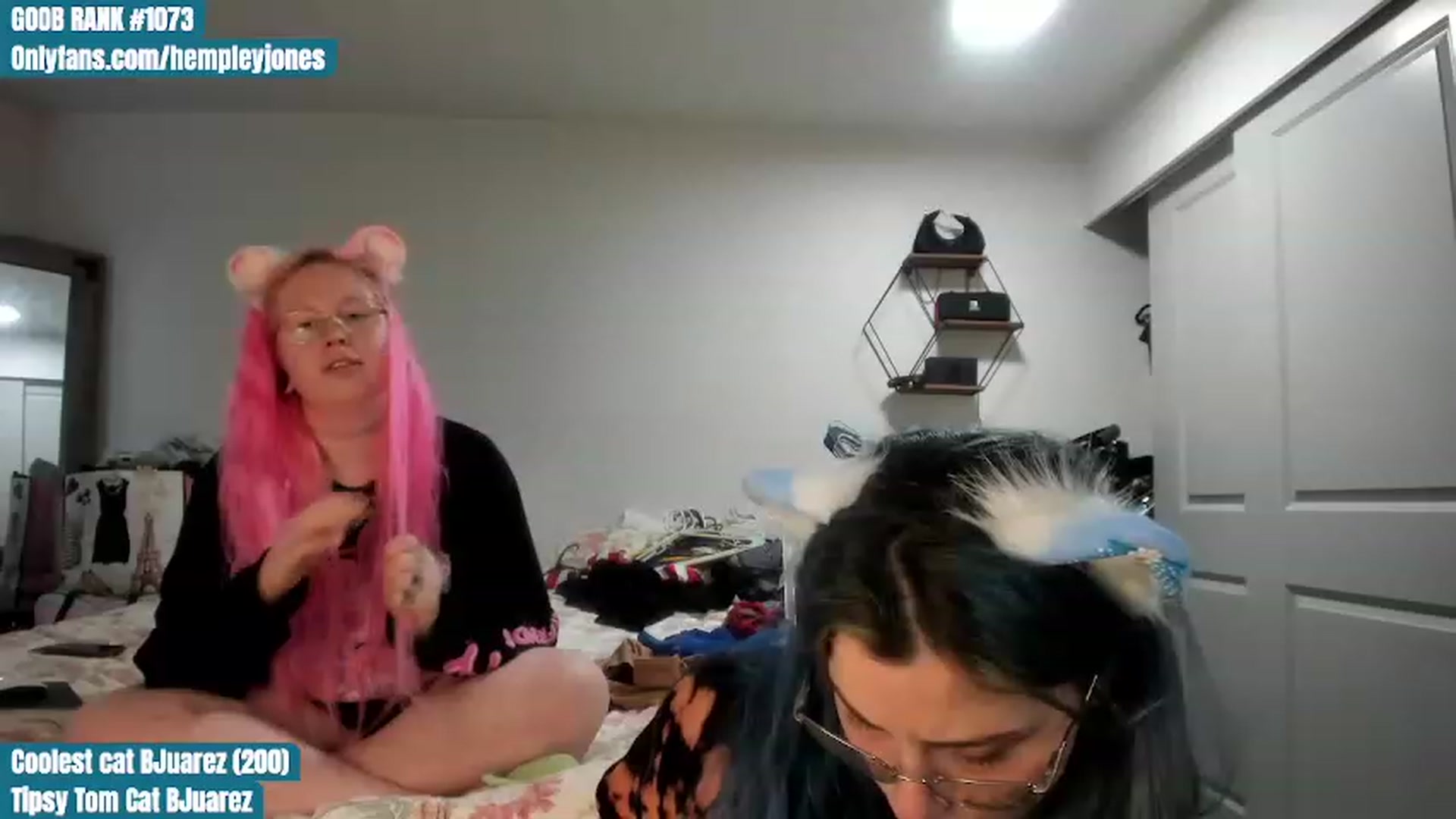 Gallery image thumbnail from Hemppopotamus's myfreecams stream on, 06/23/2023, 02:09 image 8 of 20