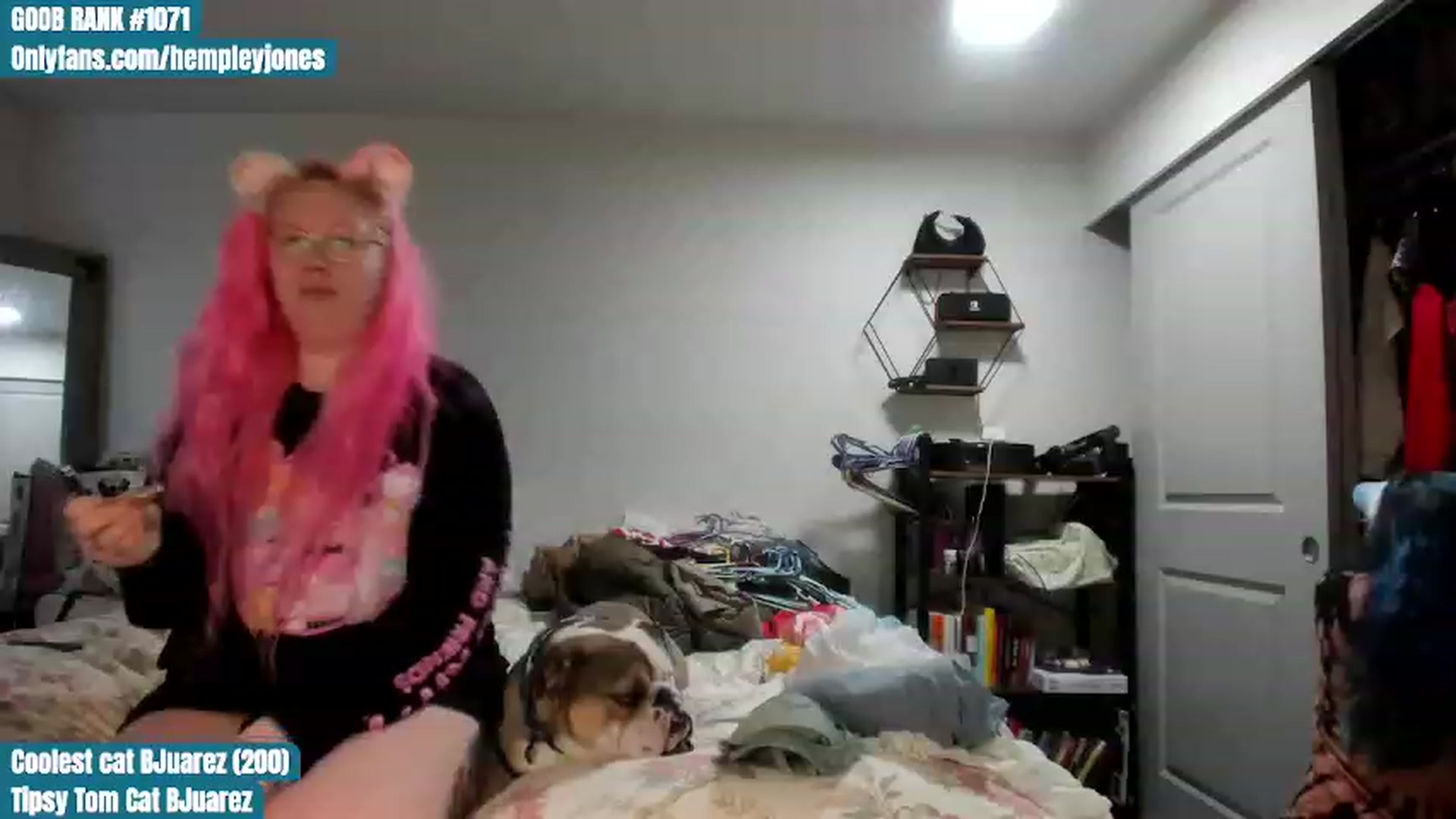 Gallery image thumbnail from Hemppopotamus's myfreecams stream on, 06/23/2023, 02:09 image 4 of 20