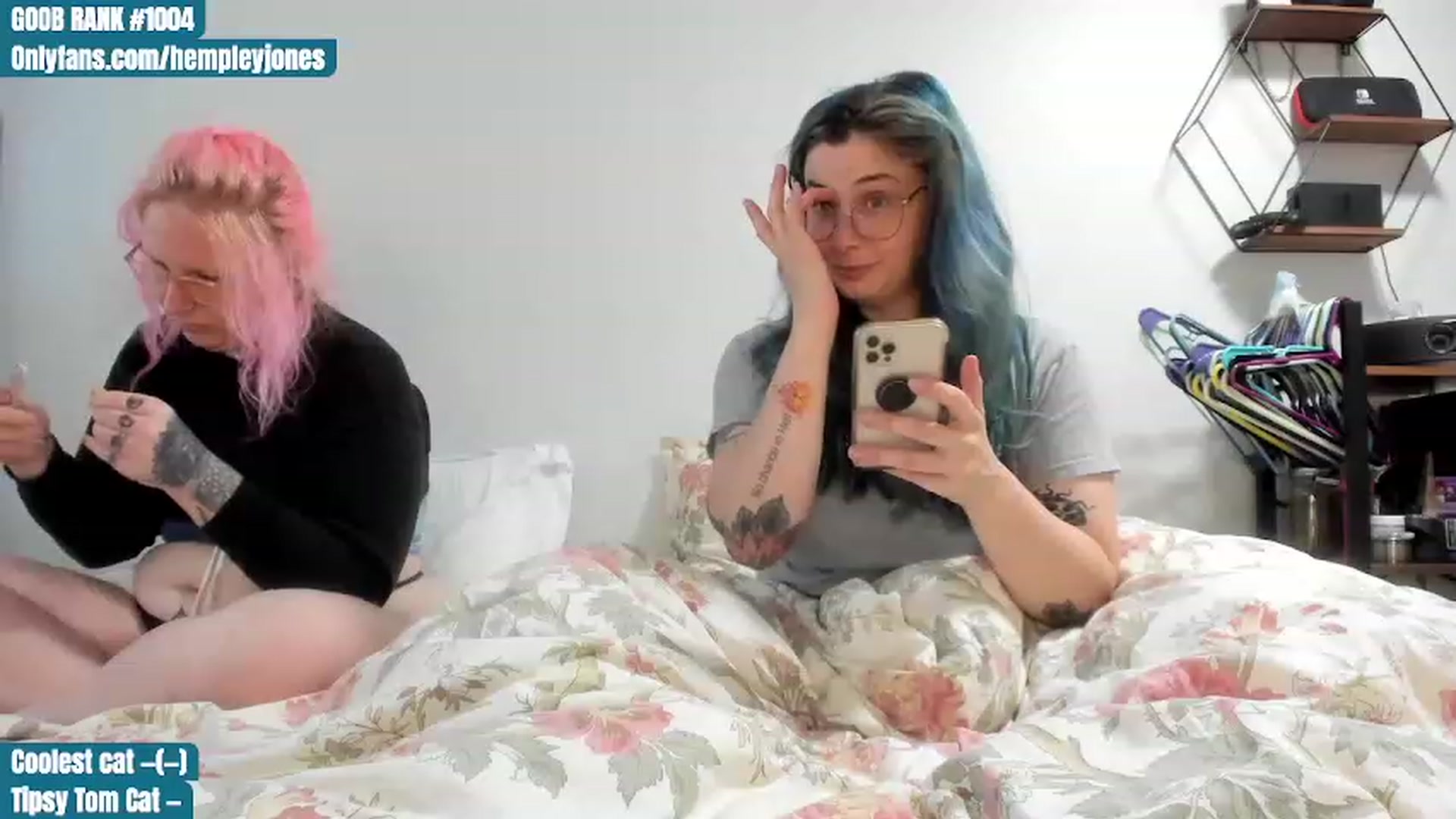 Gallery image thumbnail from Hemppopotamus's myfreecams stream on, 06/25/2023, 24:03 image 15 of 20