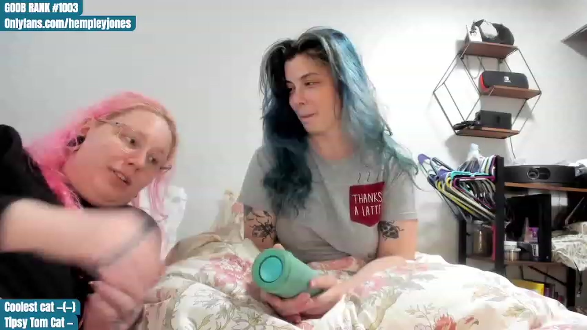 Gallery image thumbnail from Hemppopotamus's myfreecams stream on, 06/25/2023, 24:03 image 4 of 20