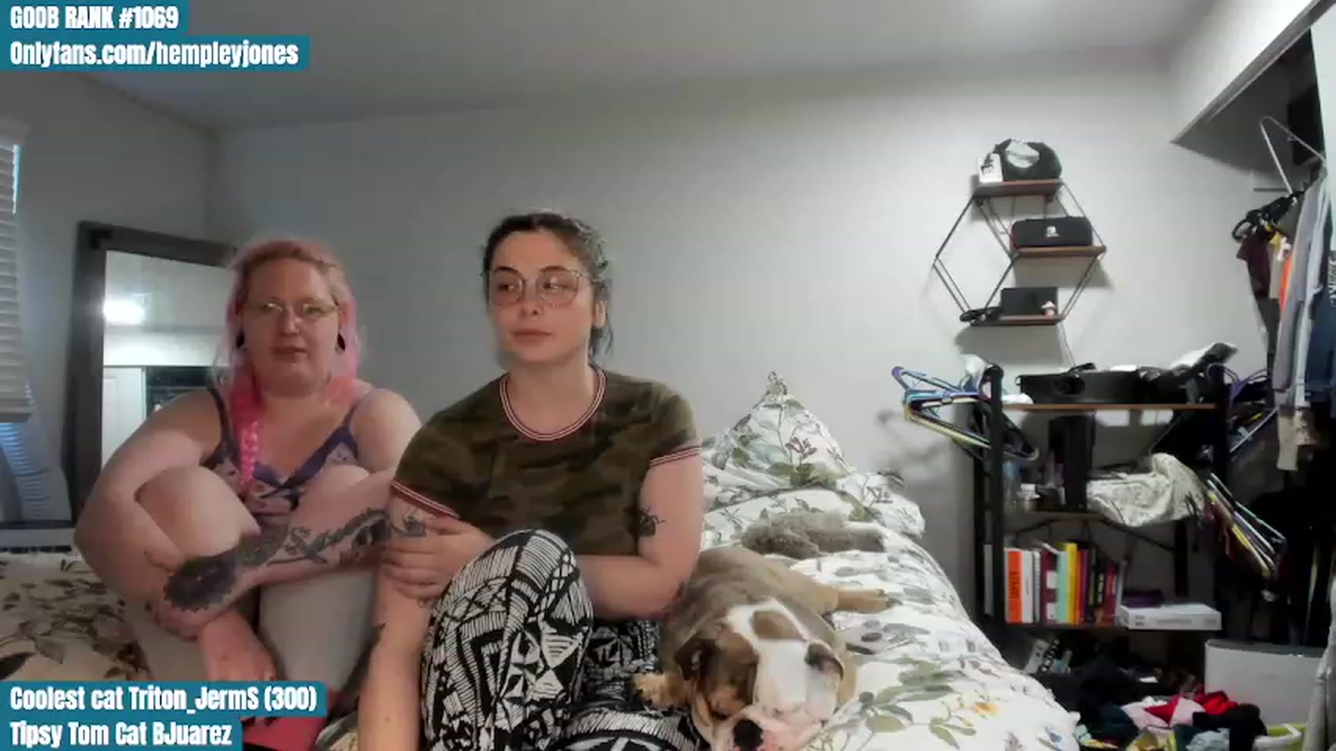 Gallery image thumbnail from Hemppopotamus's myfreecams stream on, 06/29/2023, 01:44 image 17 of 20