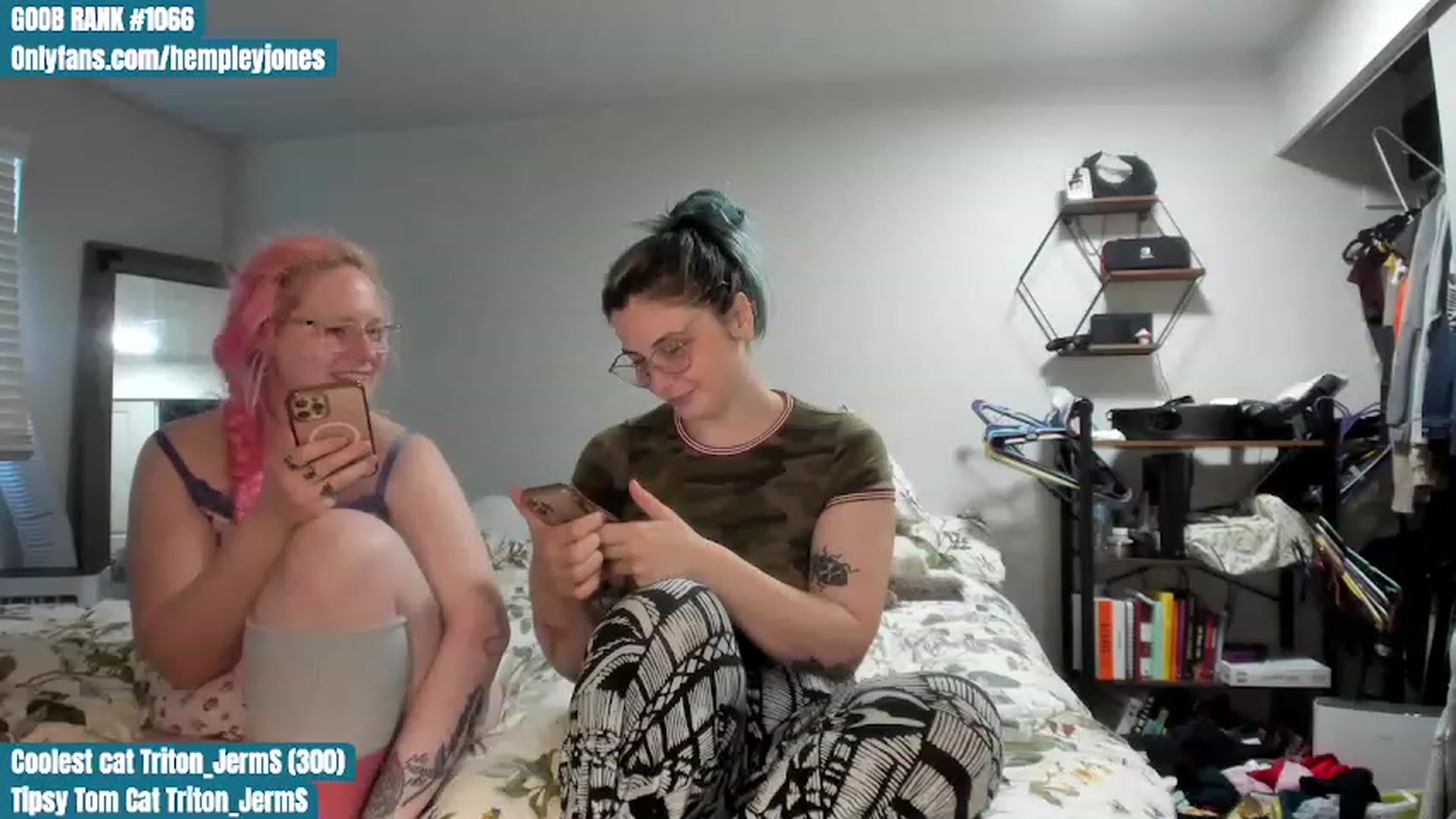 Gallery image thumbnail from Hemppopotamus's myfreecams stream on, 06/29/2023, 01:44 image 13 of 20
