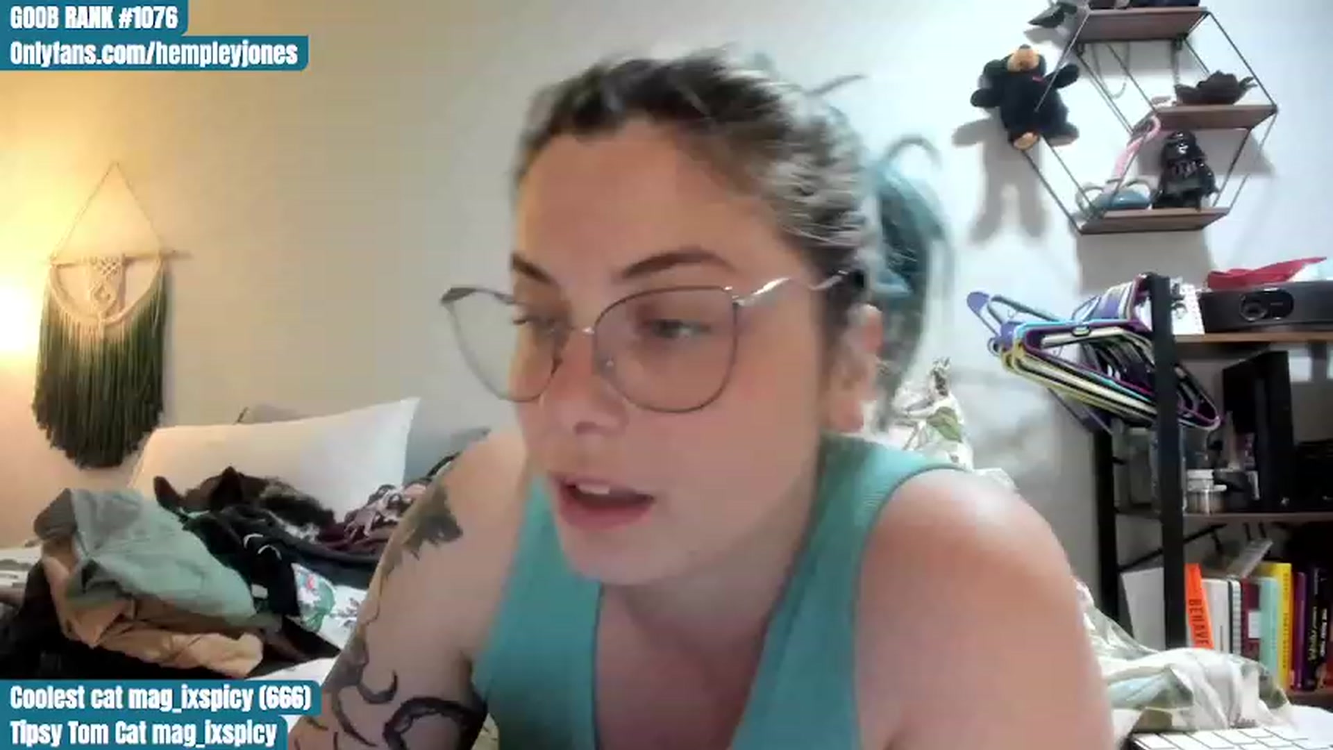 Gallery image thumbnail from Hemppopotamus's myfreecams stream on, 06/30/2023, 24:00 image 7 of 20